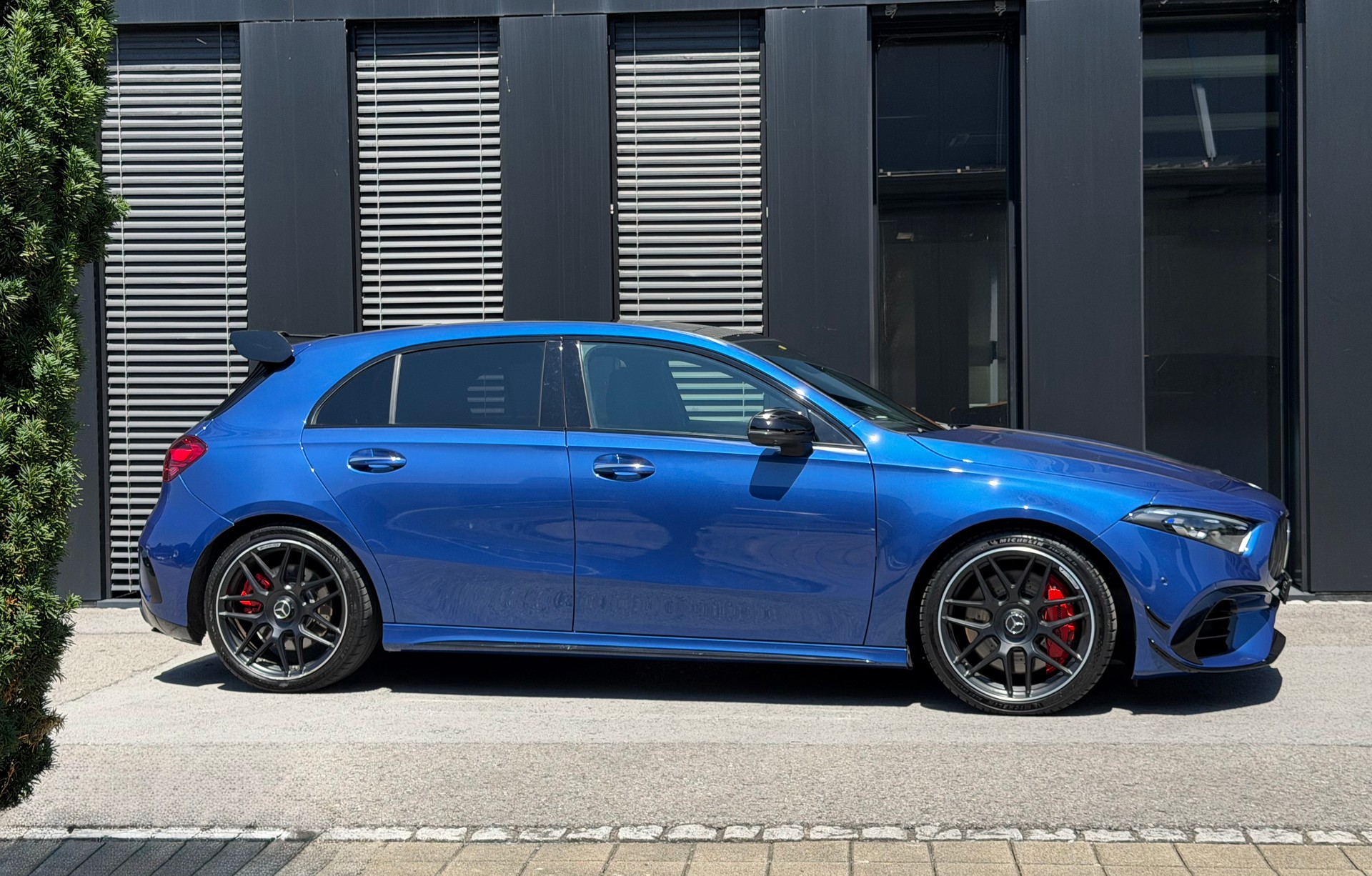 MERCEDES-BENZ A AMG 45 S 4Matic+ ♦️EDITION 1*AMG Plus* NP 106`430.-♦️-image-4