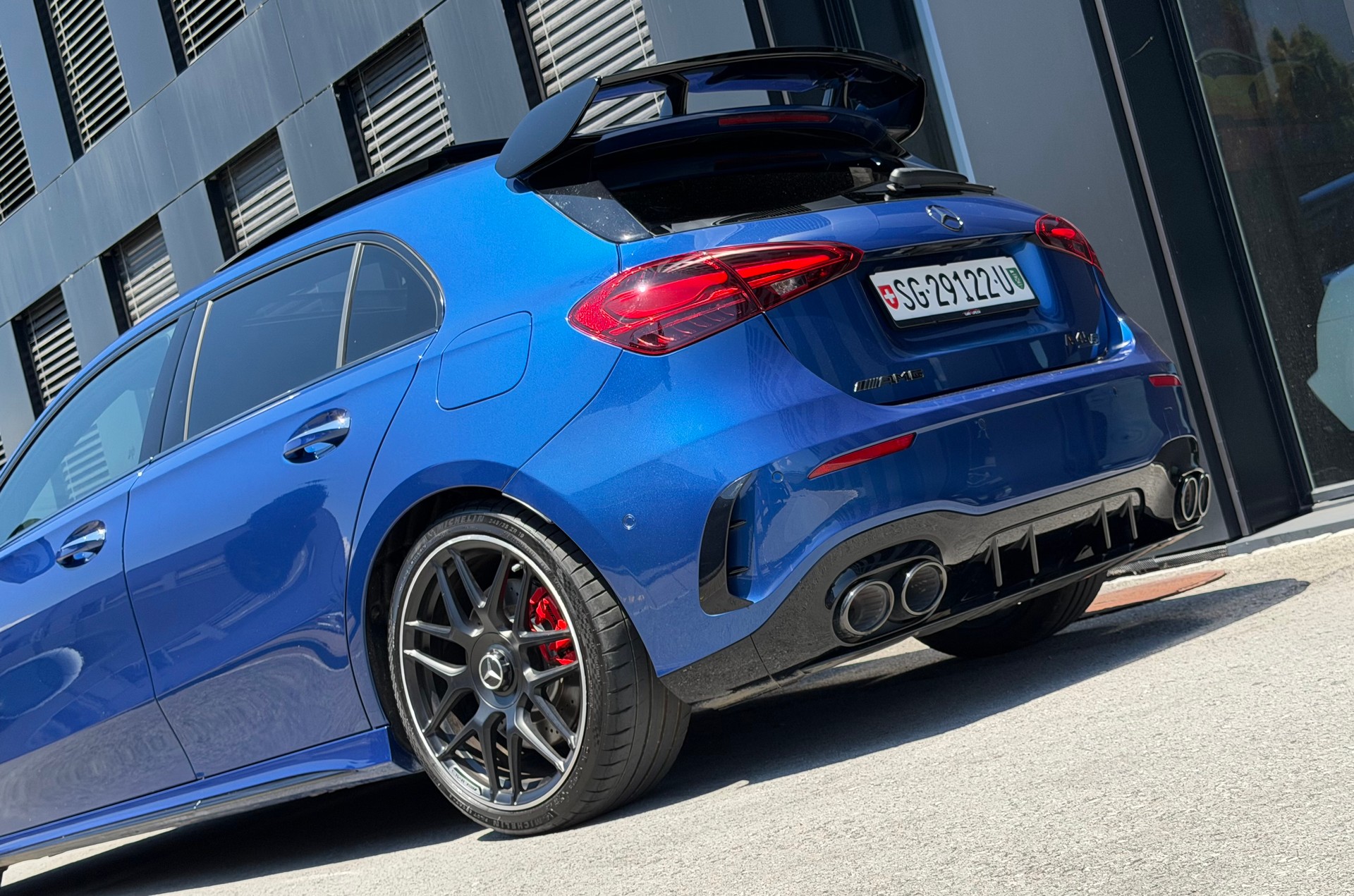 MERCEDES-BENZ A AMG 45 S 4Matic+ ♦️EDITION 1*AMG Plus* NP 106`430.-♦️-image-3