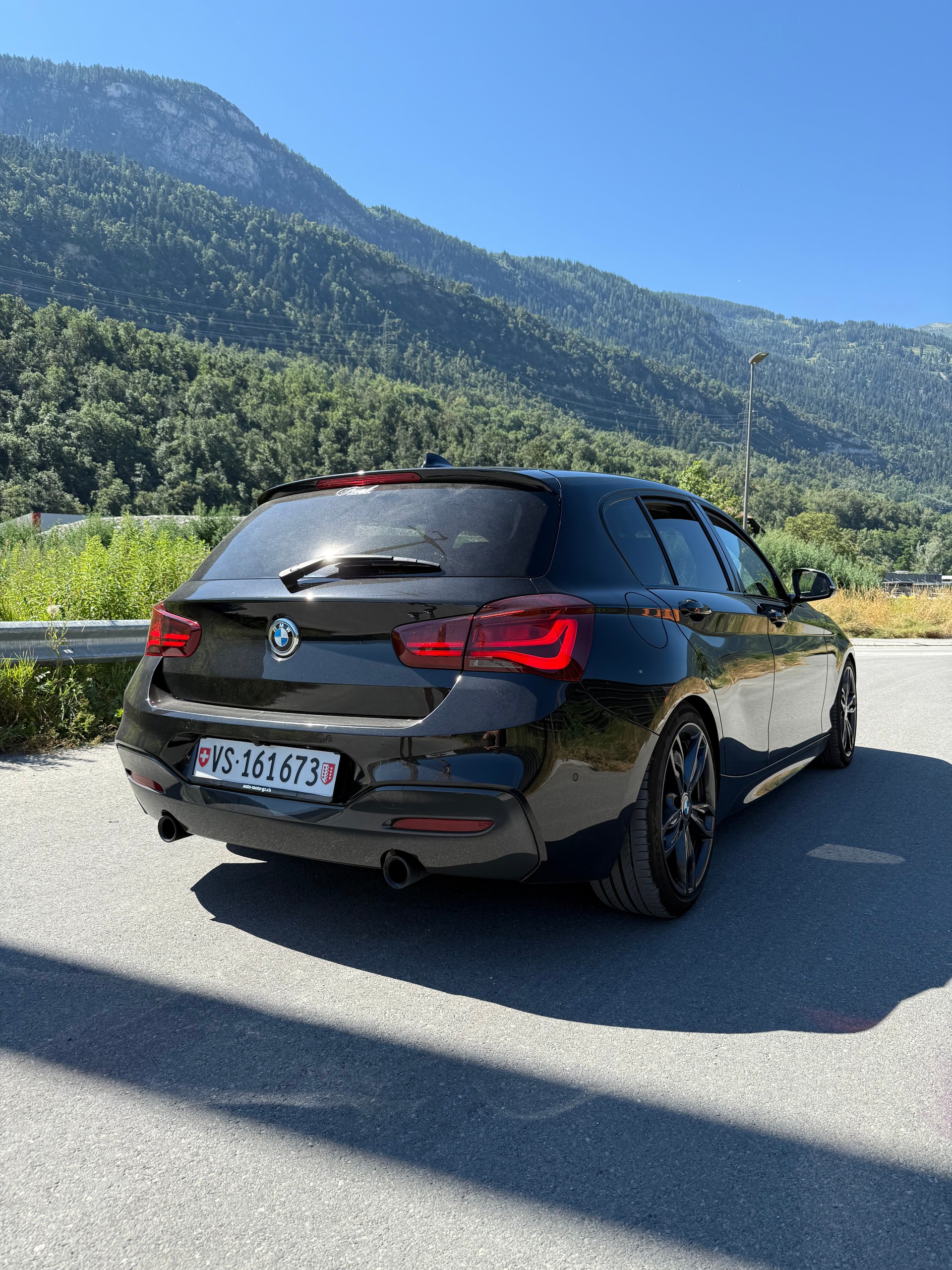 BMW M140i xDrive-image-2