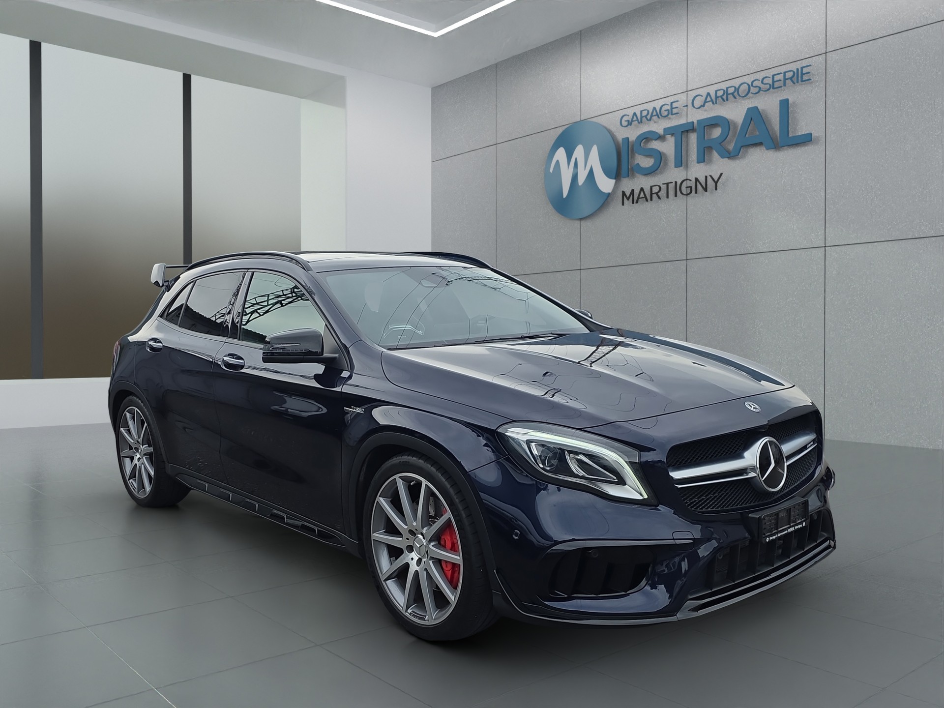 MERCEDES-BENZ GLA 45 AMG 4m-image-6