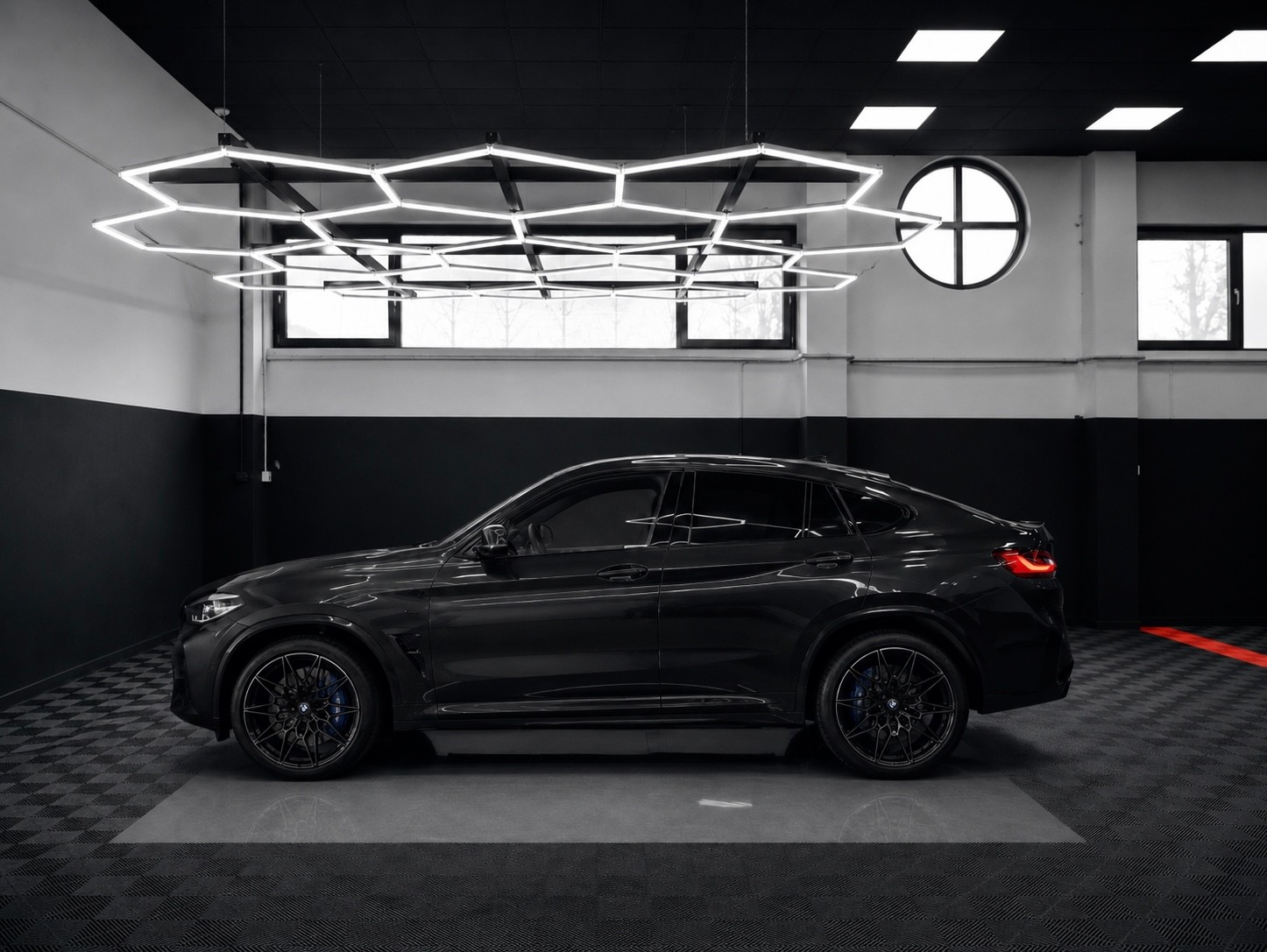BMW X4M Competition-image-1