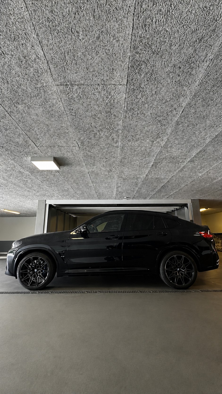 BMW X4M Competition-image-1