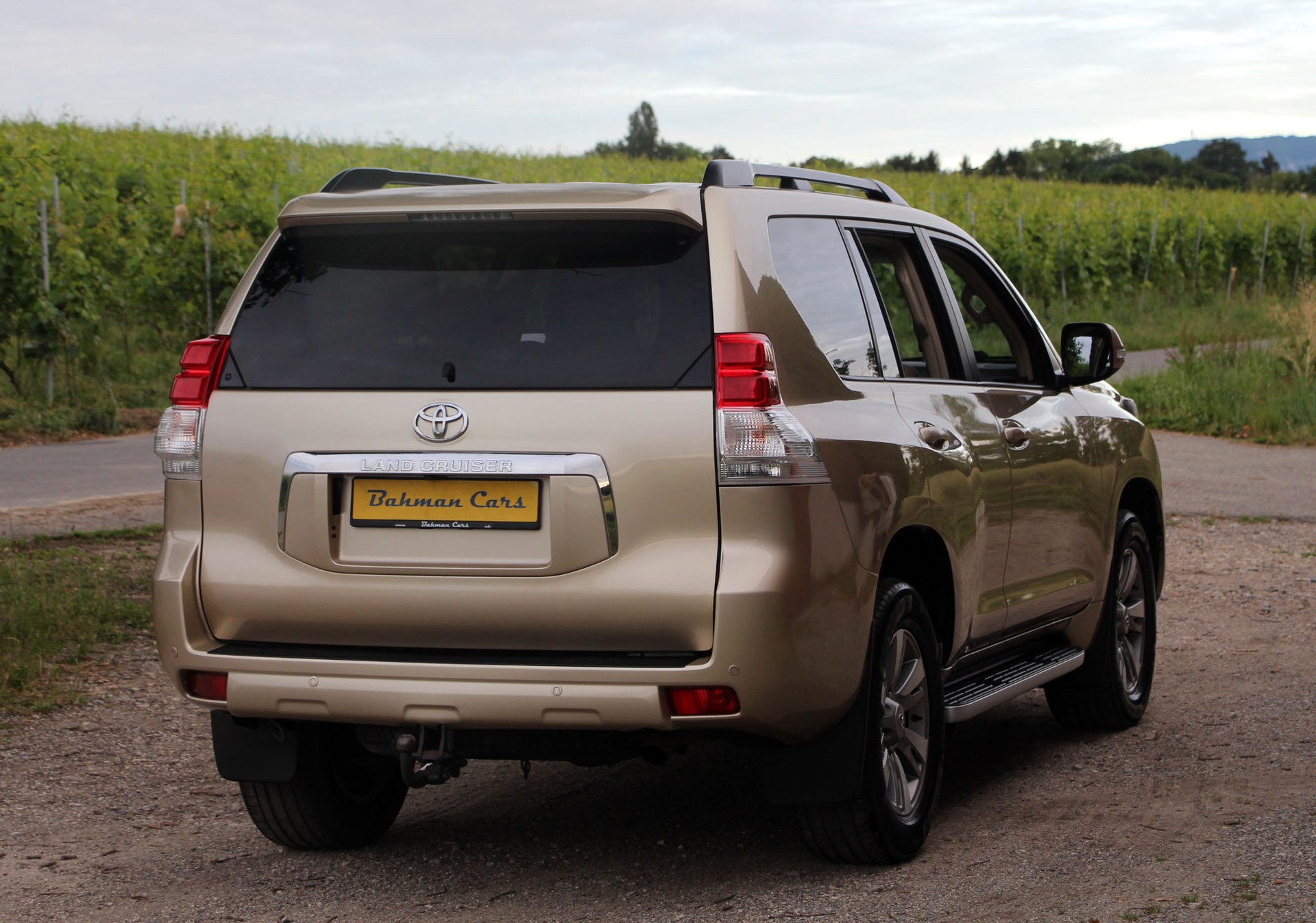 TOYOTA Land Cruiser 3.0 TD Linea Sol Premium Automatic-image-26