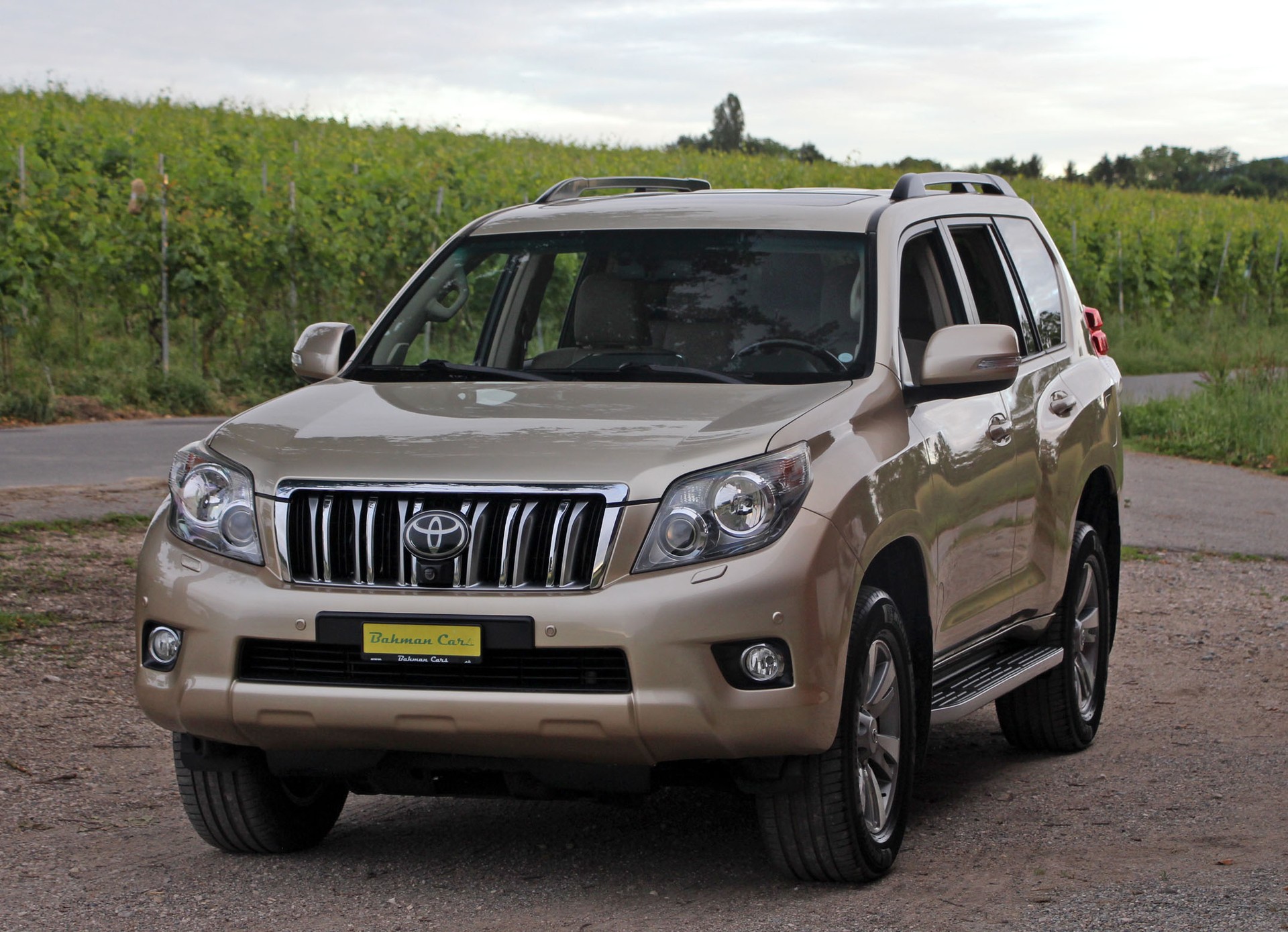TOYOTA Land Cruiser 3.0 TD Linea Sol Premium Automatic-image-25