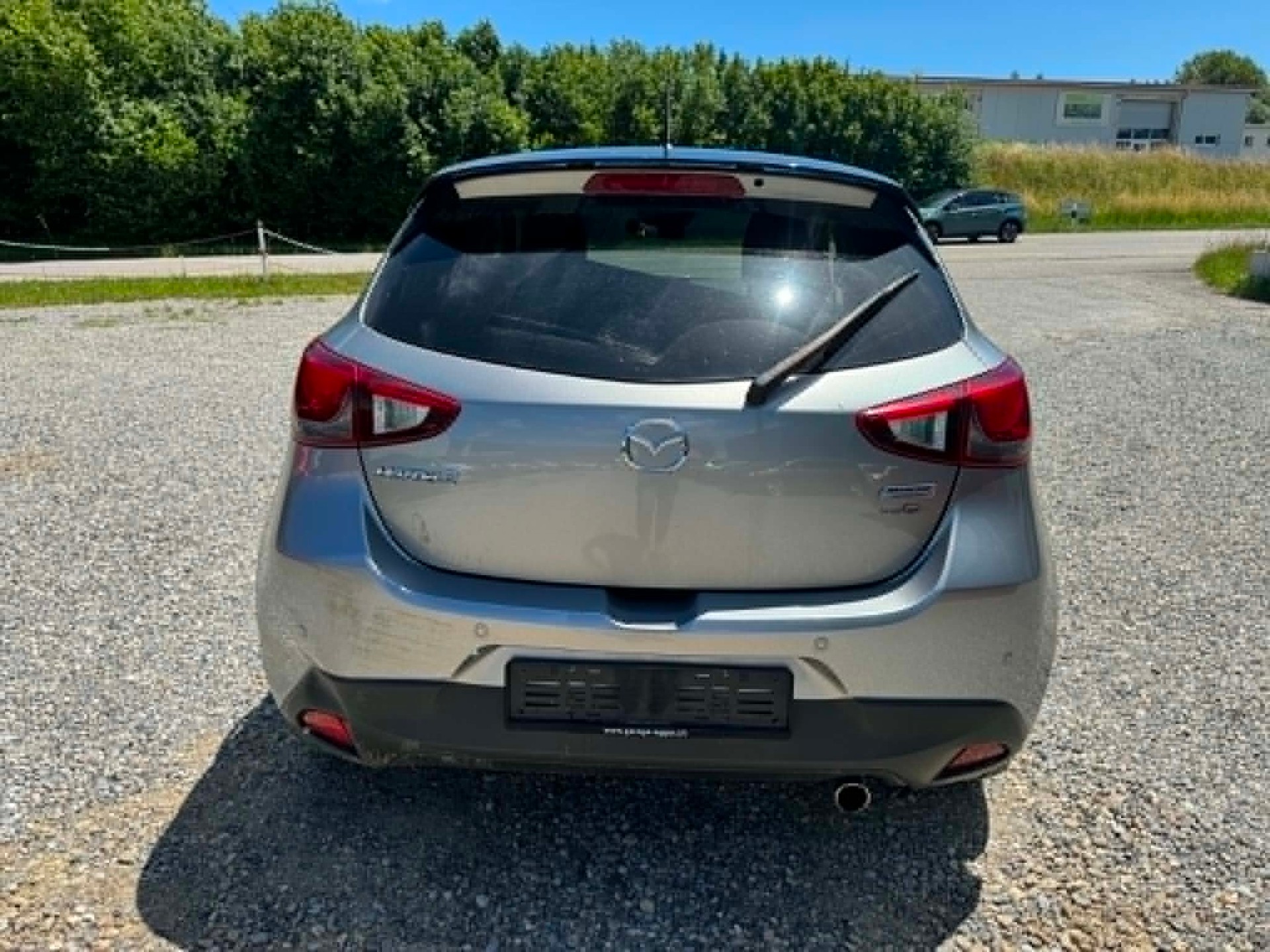 MAZDA 2 1.5i 16V Skyactiv-G Revolution-image-8