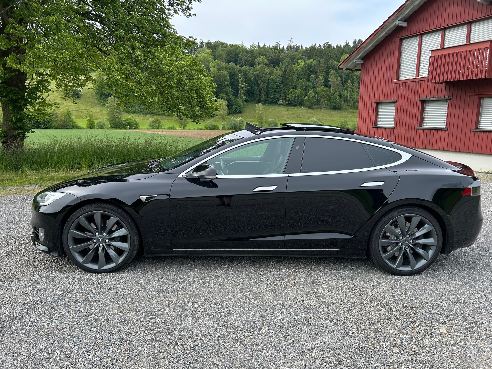 TESLA 100 D-image-3