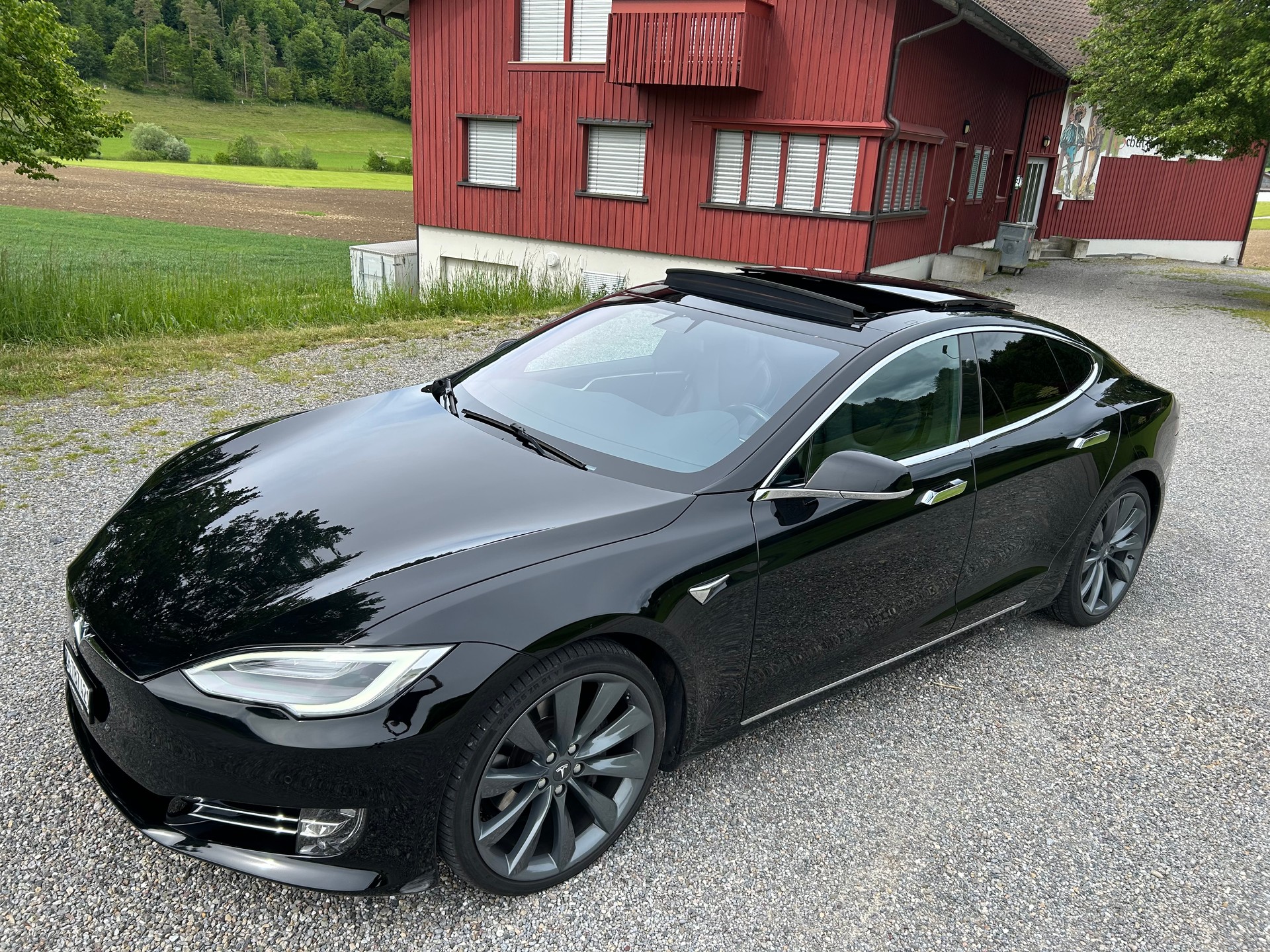 TESLA 100 D-image-2