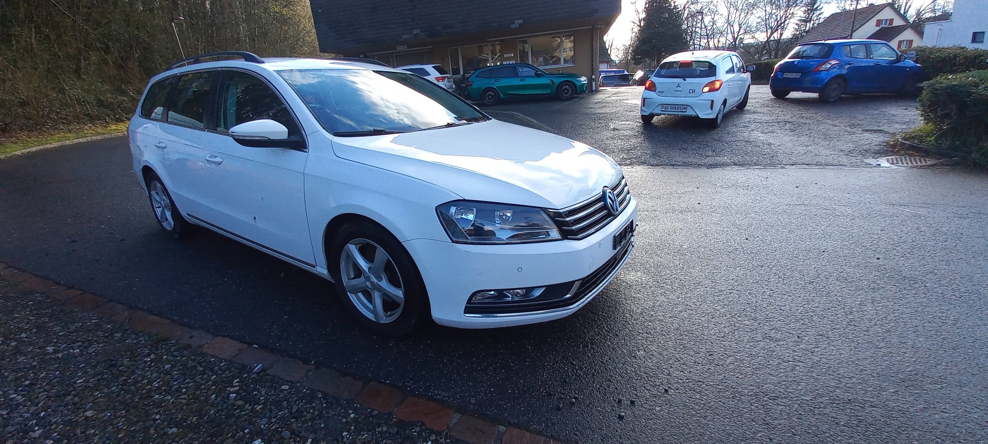 VW Passat Variant 2.0 TDI BMT Trendline-image-1