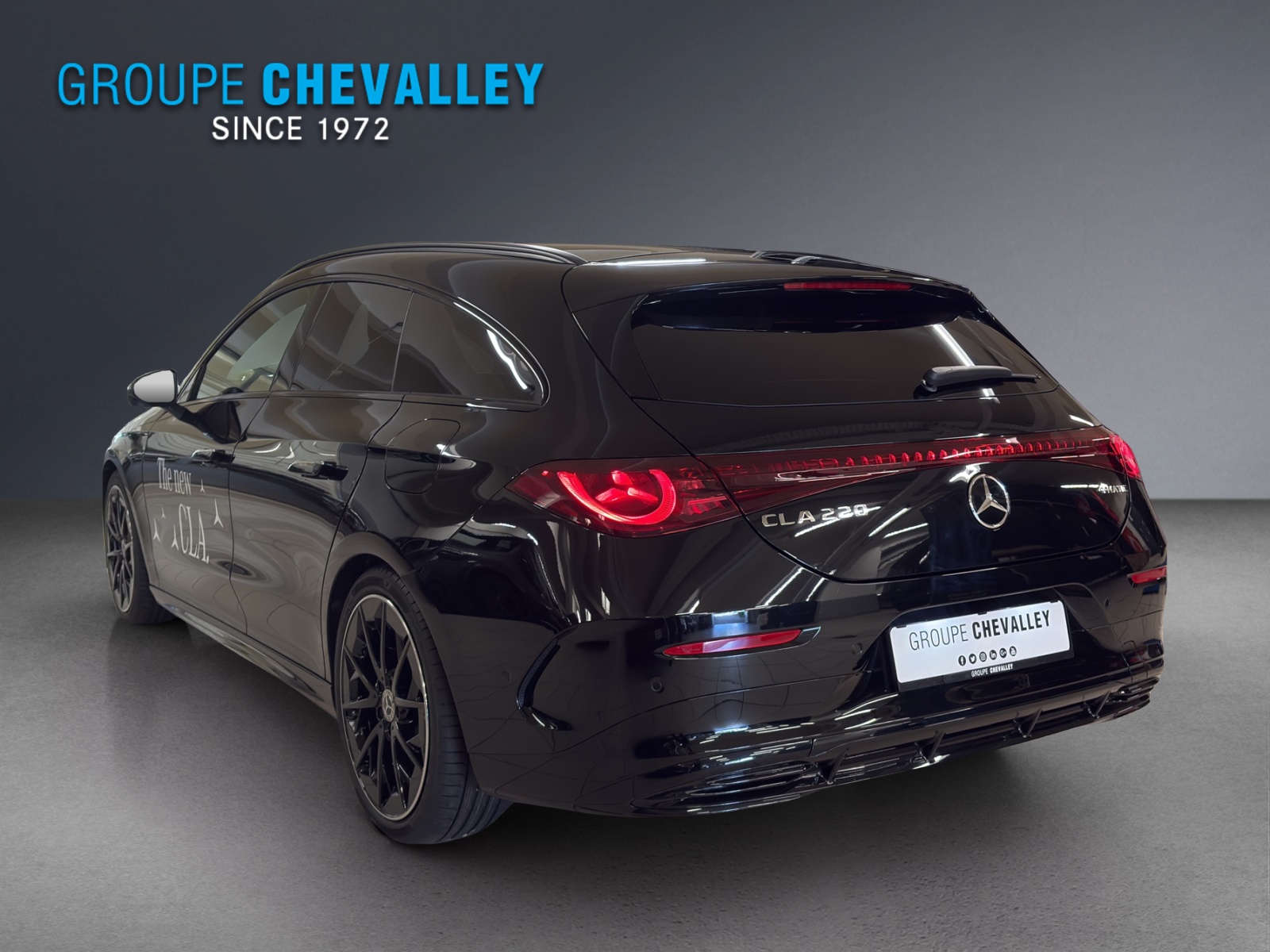 MERCEDES-BENZ CLA 220 4M Shooting Brake-image-3