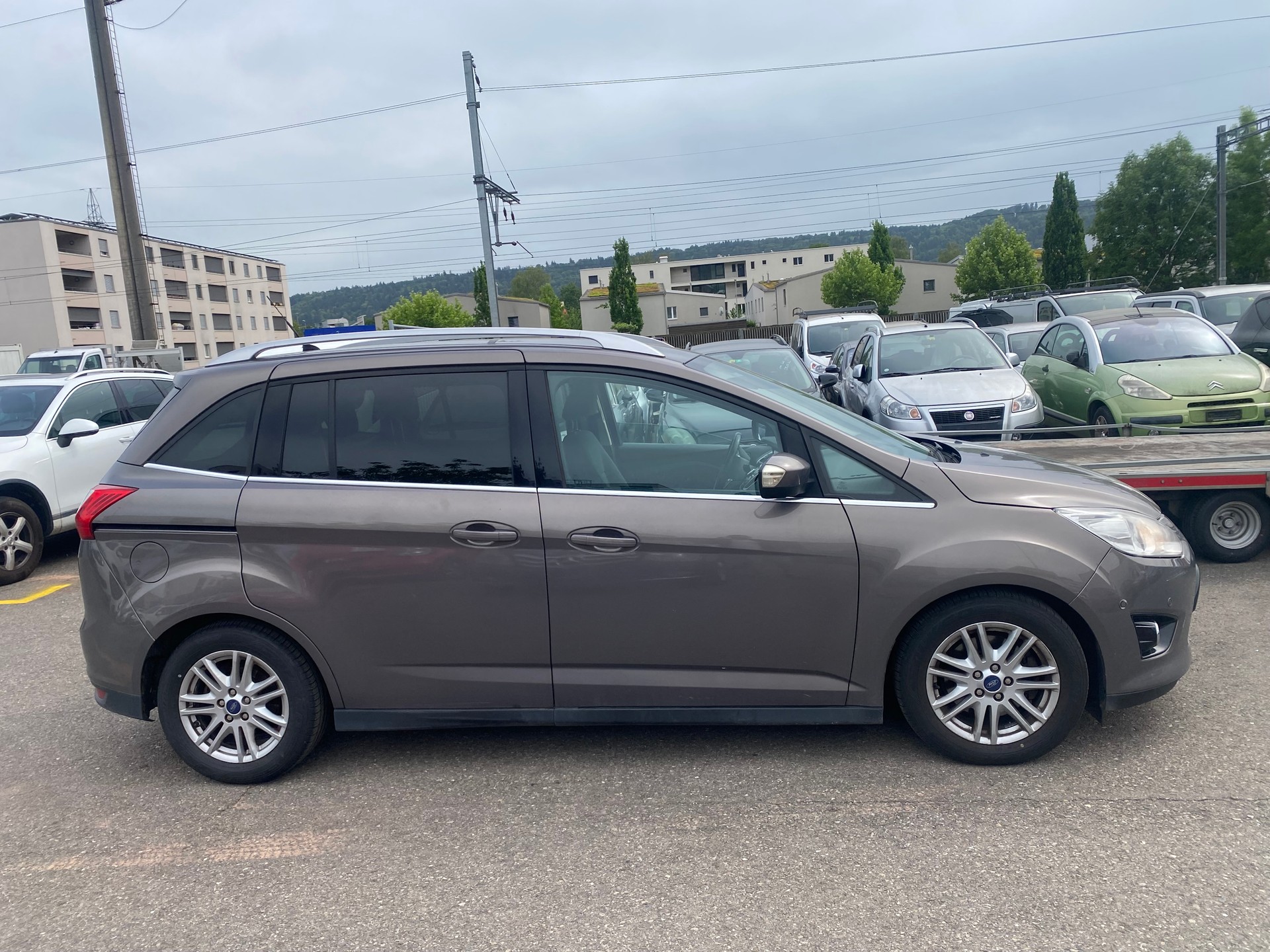 FORD Grand C-Max 2.0 TDCi Titanium PowerShift-image-3