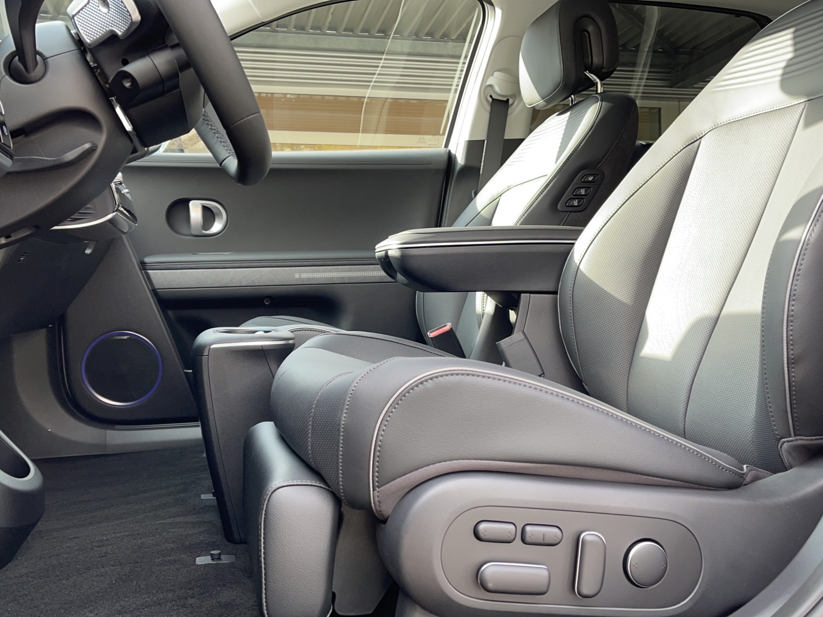 HYUNDAI Ioniq 5 77kWh Vertex 2WD-image-6