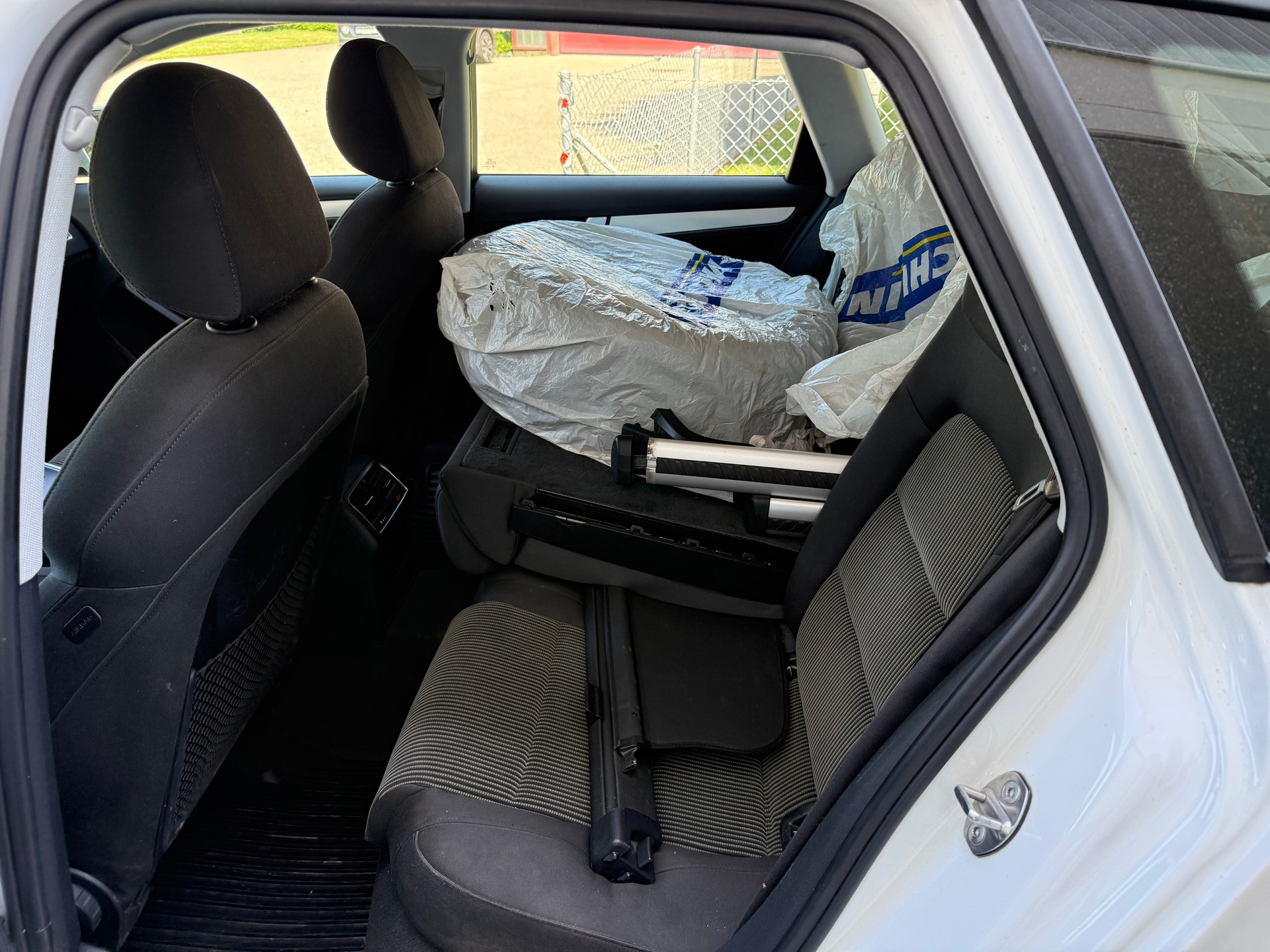 AUDI A4 Avant 1.8 TFSI Start-image-7