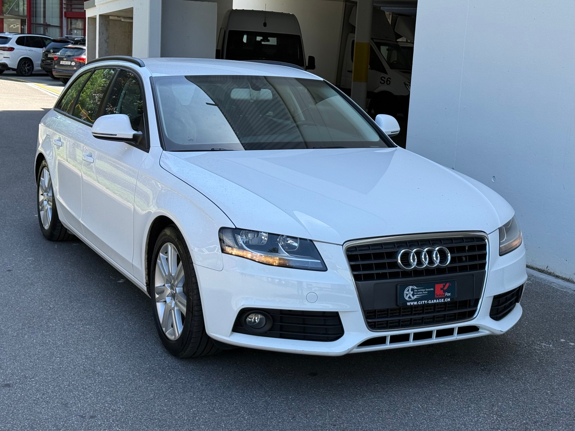 AUDI A4 Avant 1.8 TFSI Start-image-2