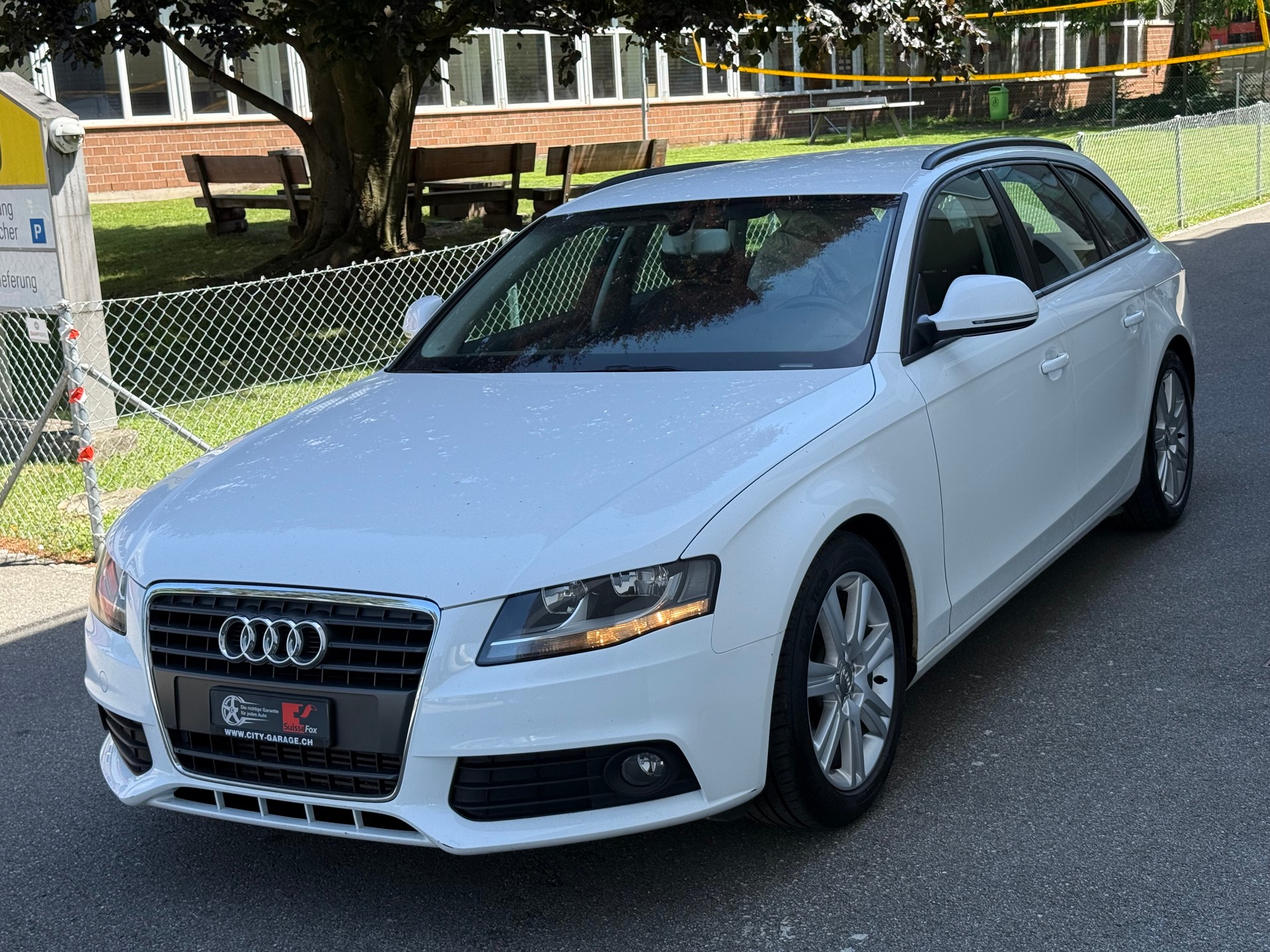 AUDI A4 Avant 1.8 TFSI Start-image-1