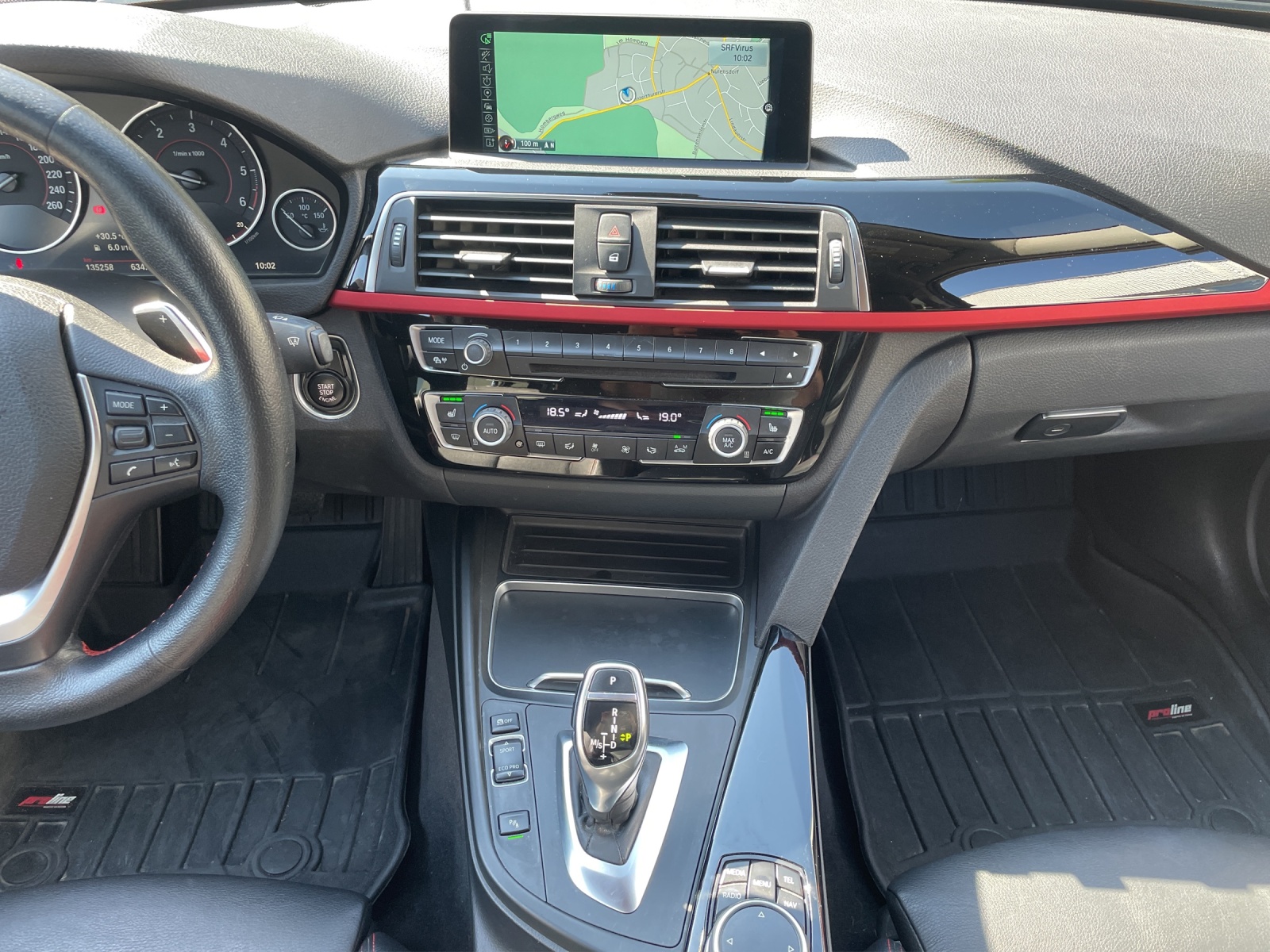 BMW 320d xDrive Touring Sport Line Steptronic-image-15