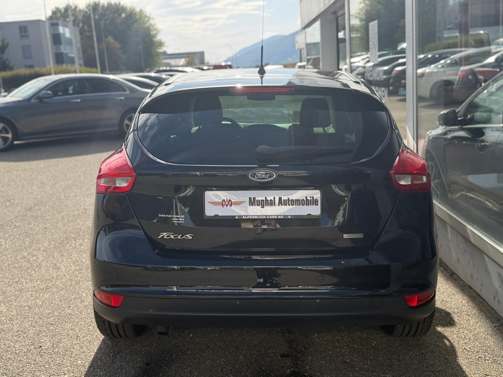 FORD Focus 1.5 SCTi Titanium-image-4