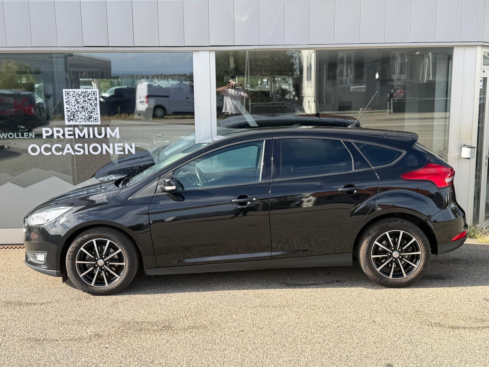 FORD Focus 1.5 SCTi Titanium-image-2