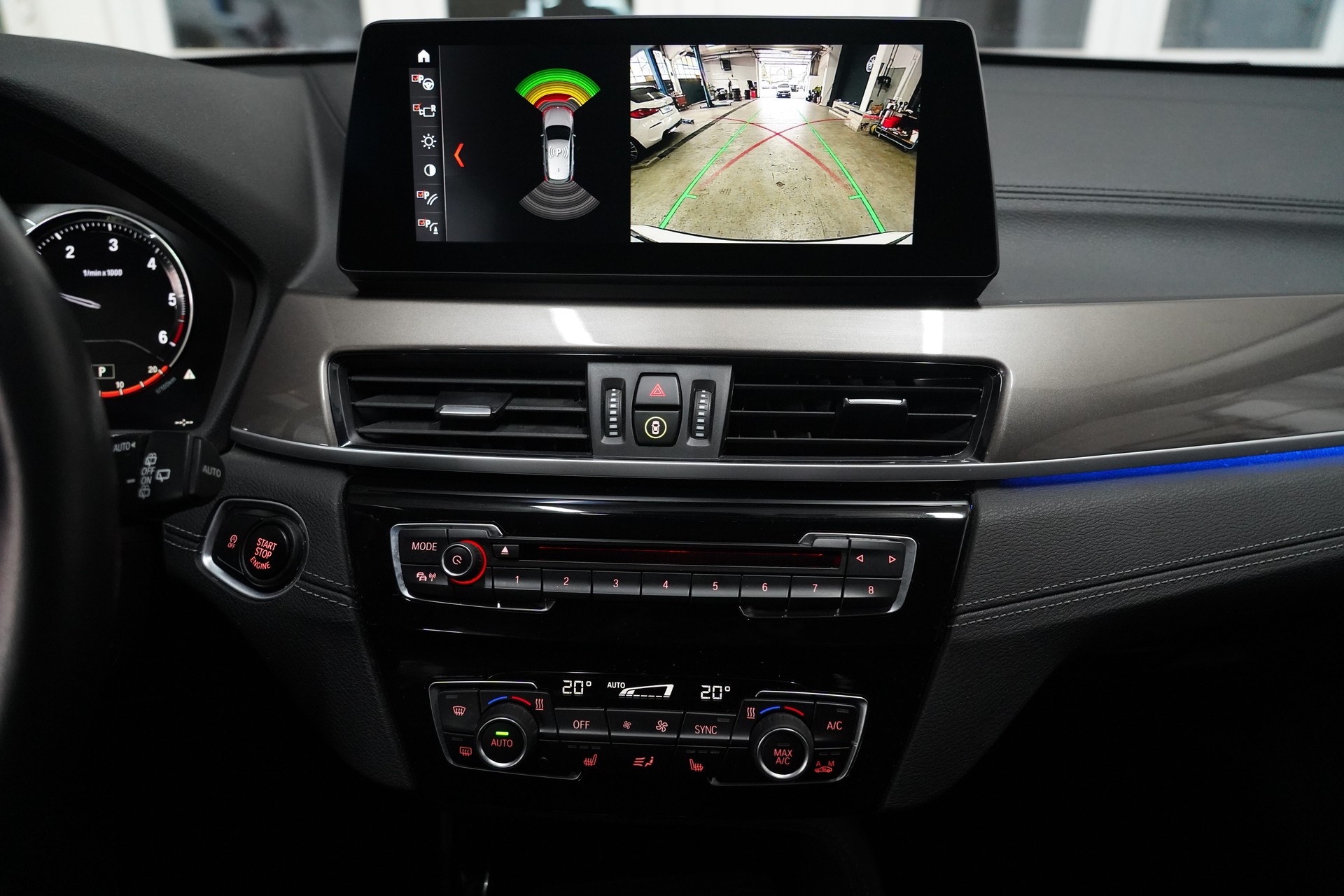 BMW X1 xDrive 25d Steptronic-image-14