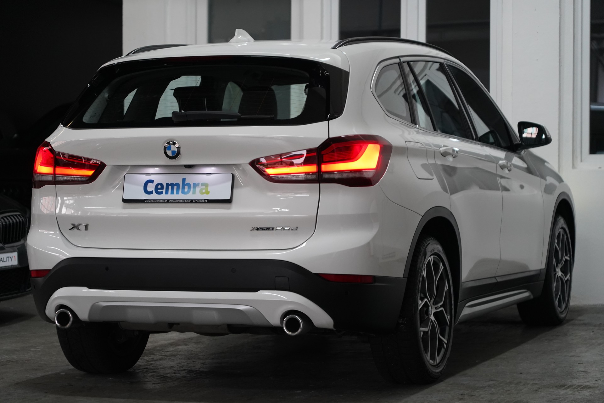 BMW X1 xDrive 25d Steptronic-image-7