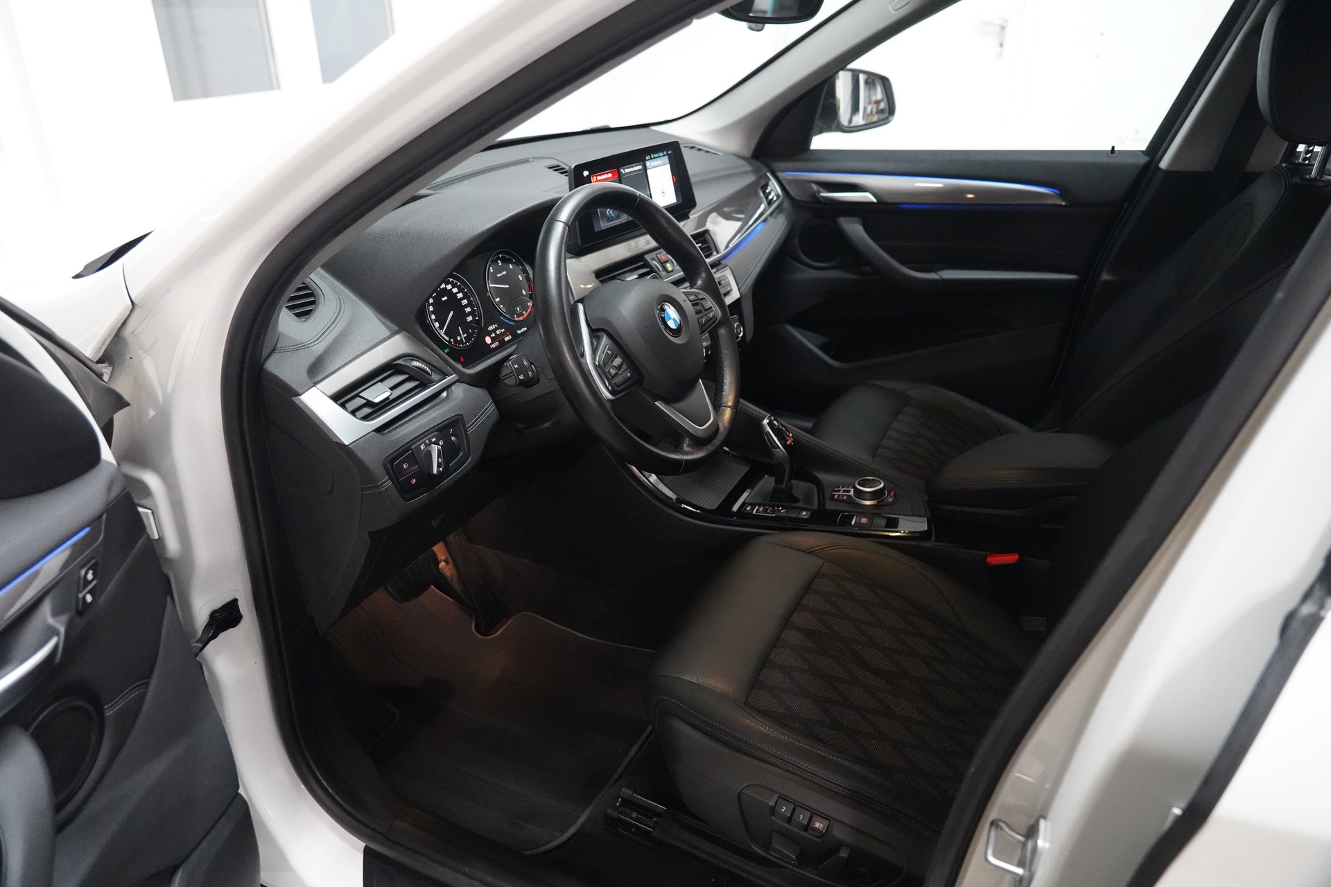 BMW X1 xDrive 25d Steptronic-image-9