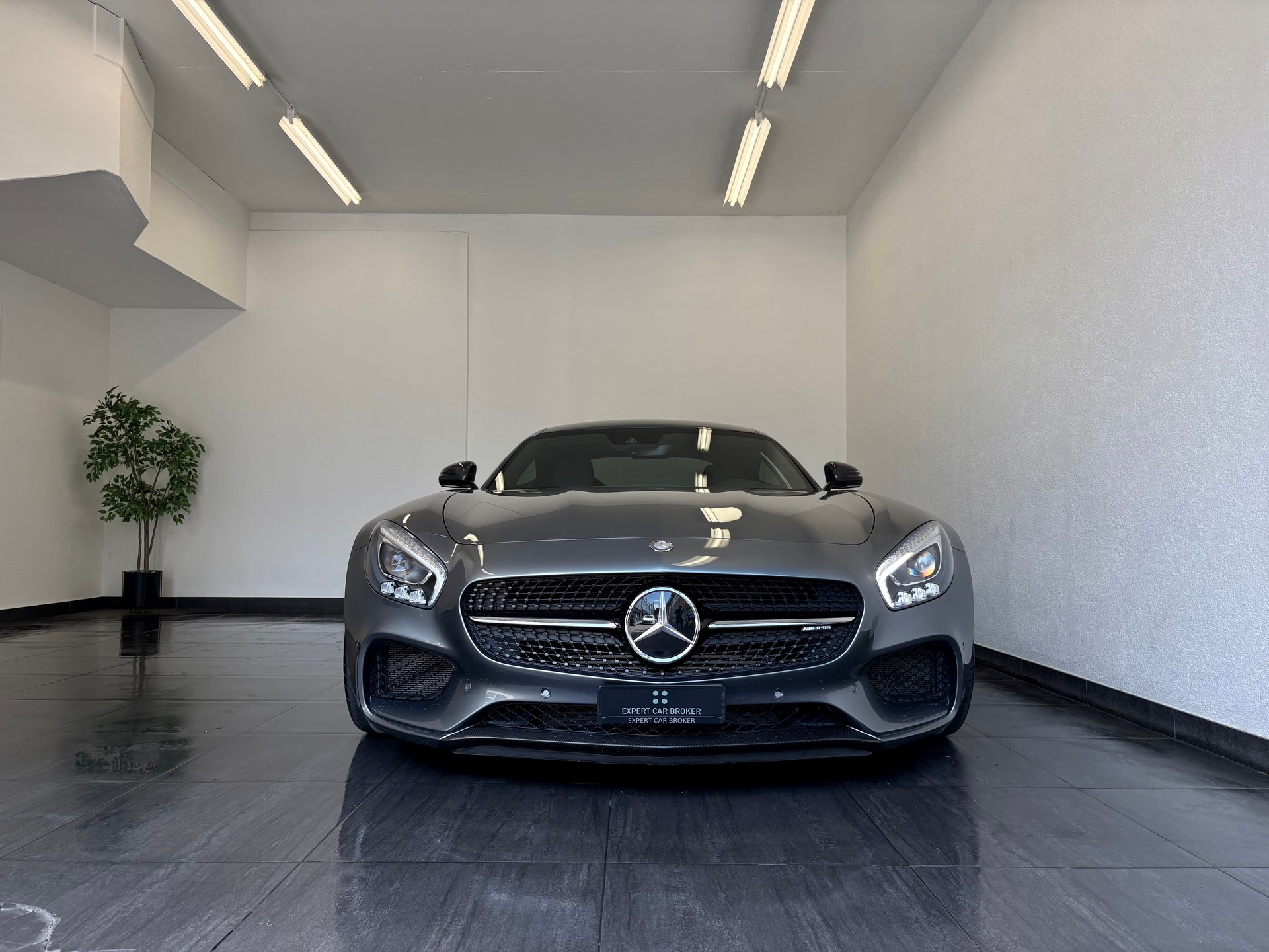 MERCEDES-BENZ AMG GT Speedshift DCT-image-3