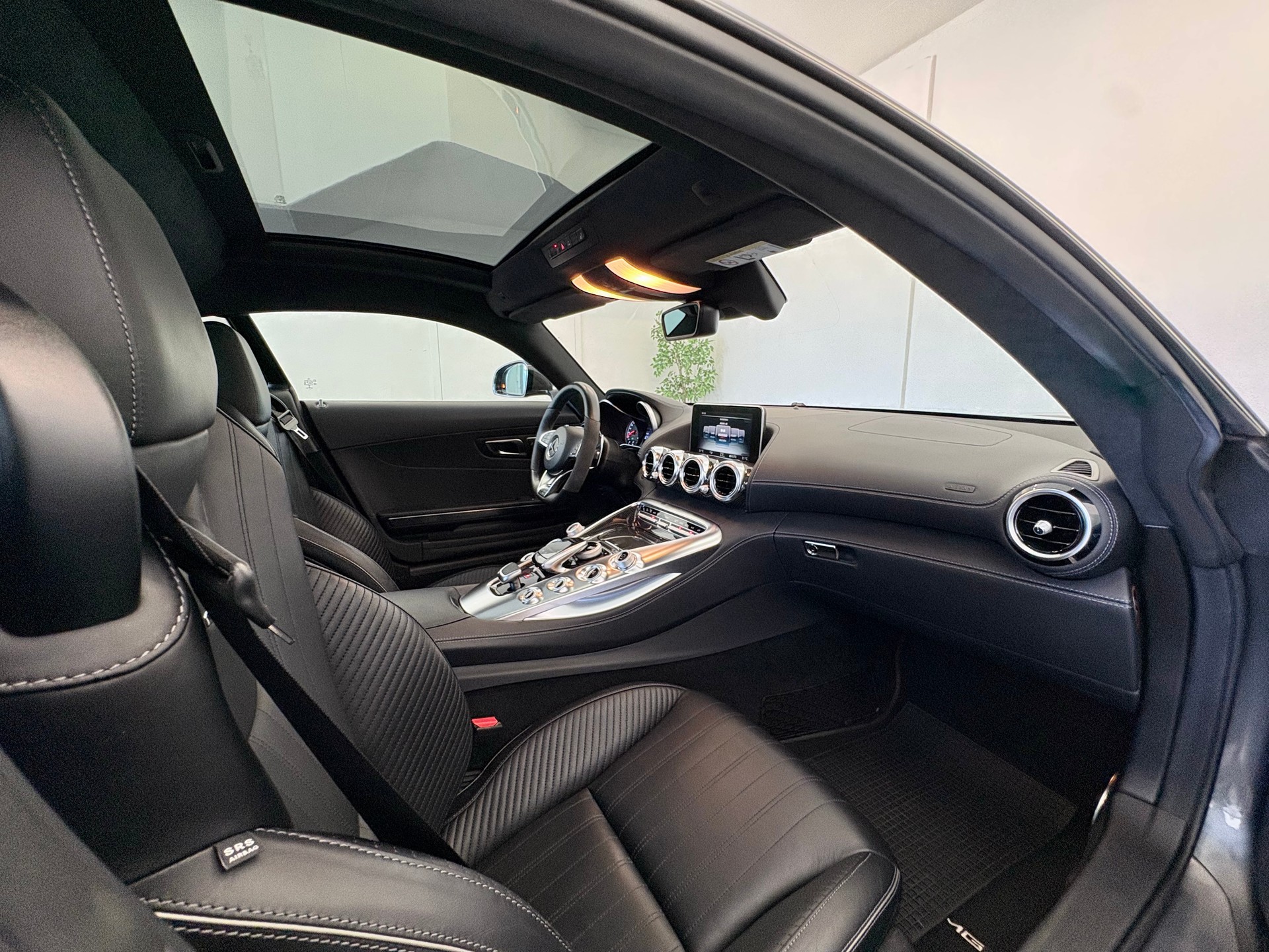 MERCEDES-BENZ AMG GT Speedshift DCT-image-23