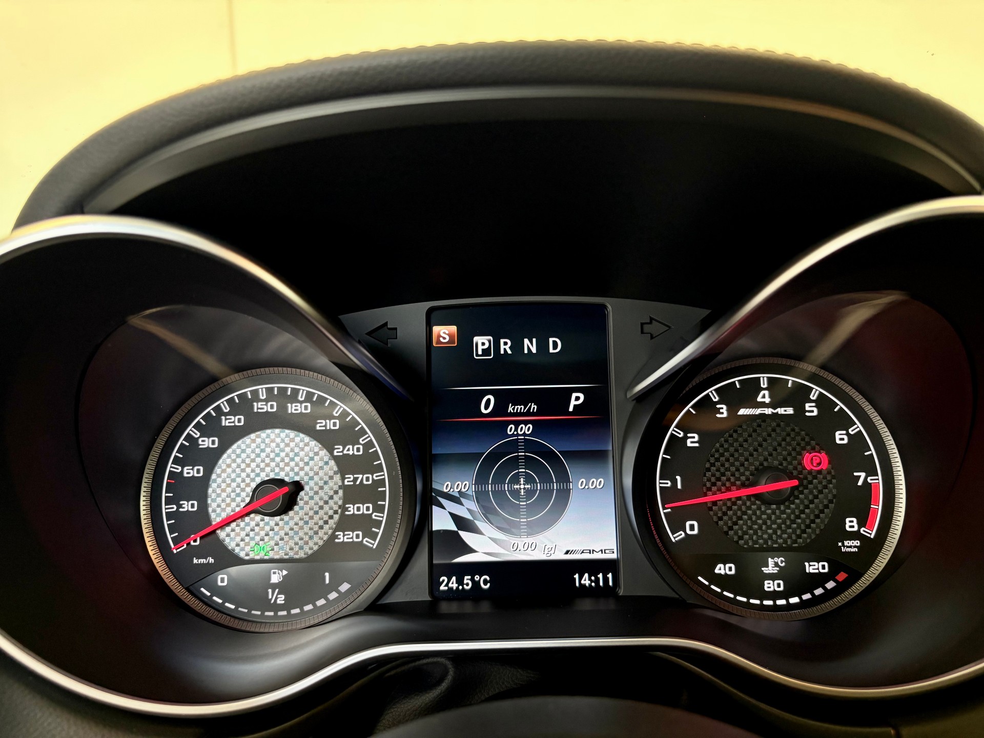 MERCEDES-BENZ AMG GT Speedshift DCT-image-18