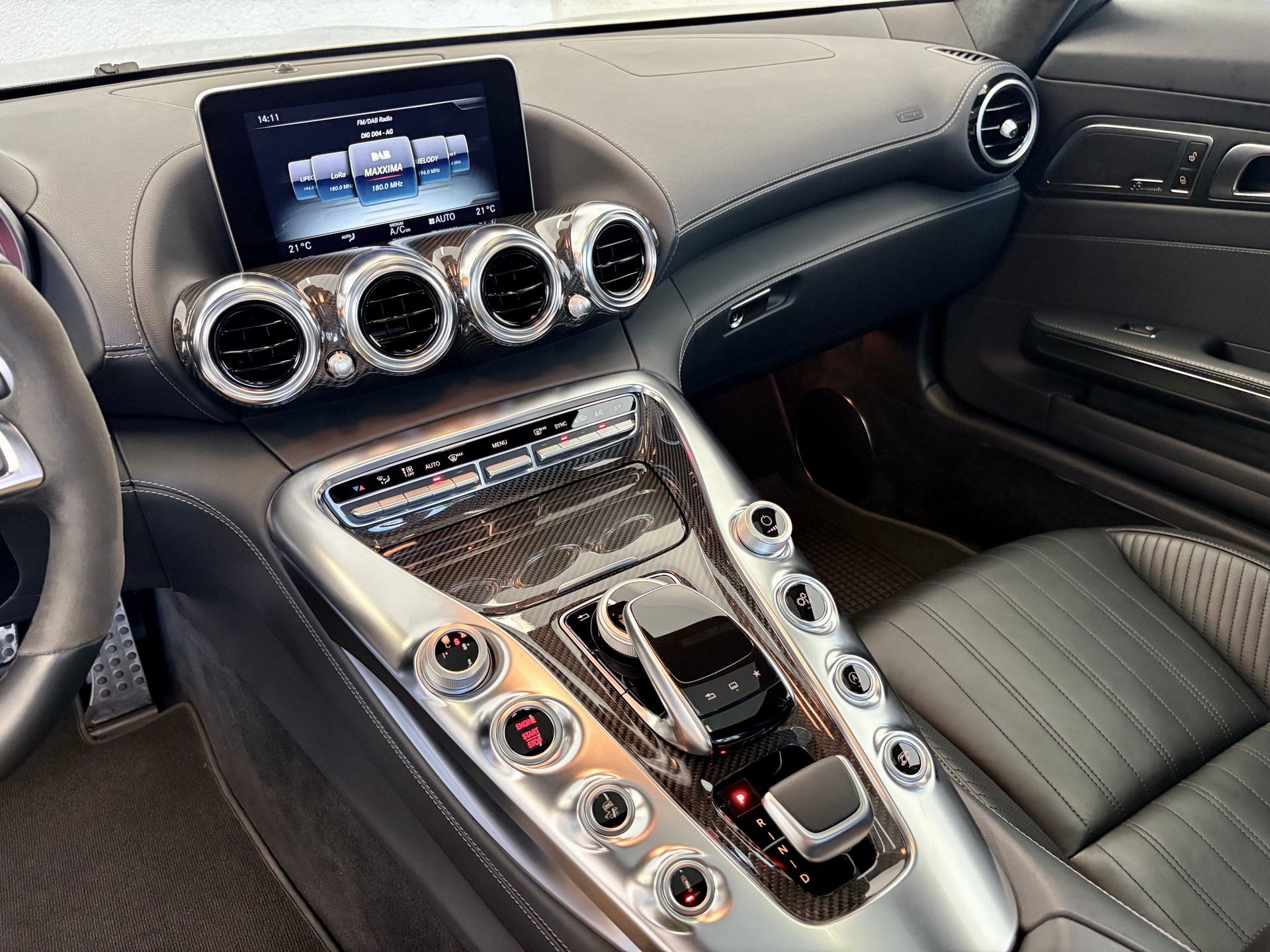 MERCEDES-BENZ AMG GT Speedshift DCT-image-19