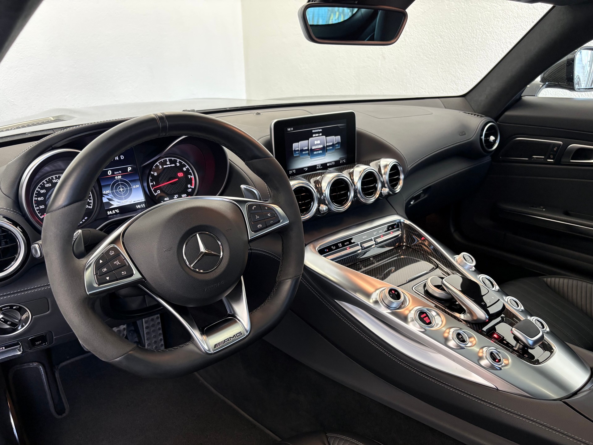 MERCEDES-BENZ AMG GT Speedshift DCT-image-14