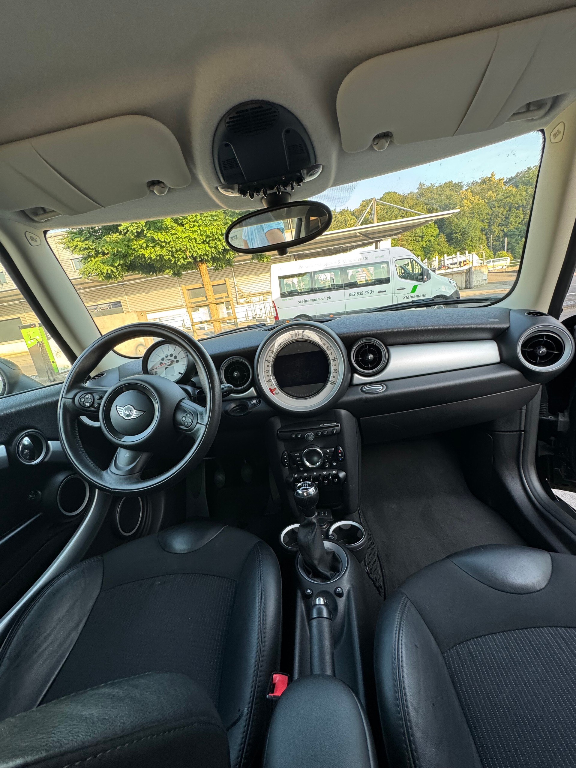 MINI 1.6i One-image-4