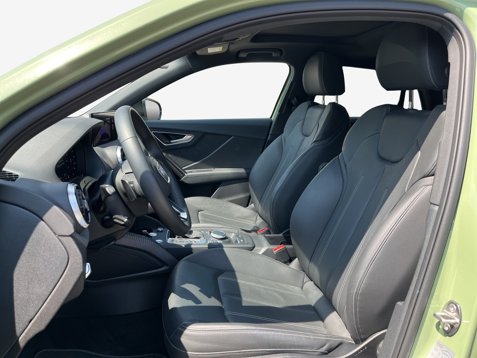 AUDI Q2 35 TFSI S line S-tronic-image-7