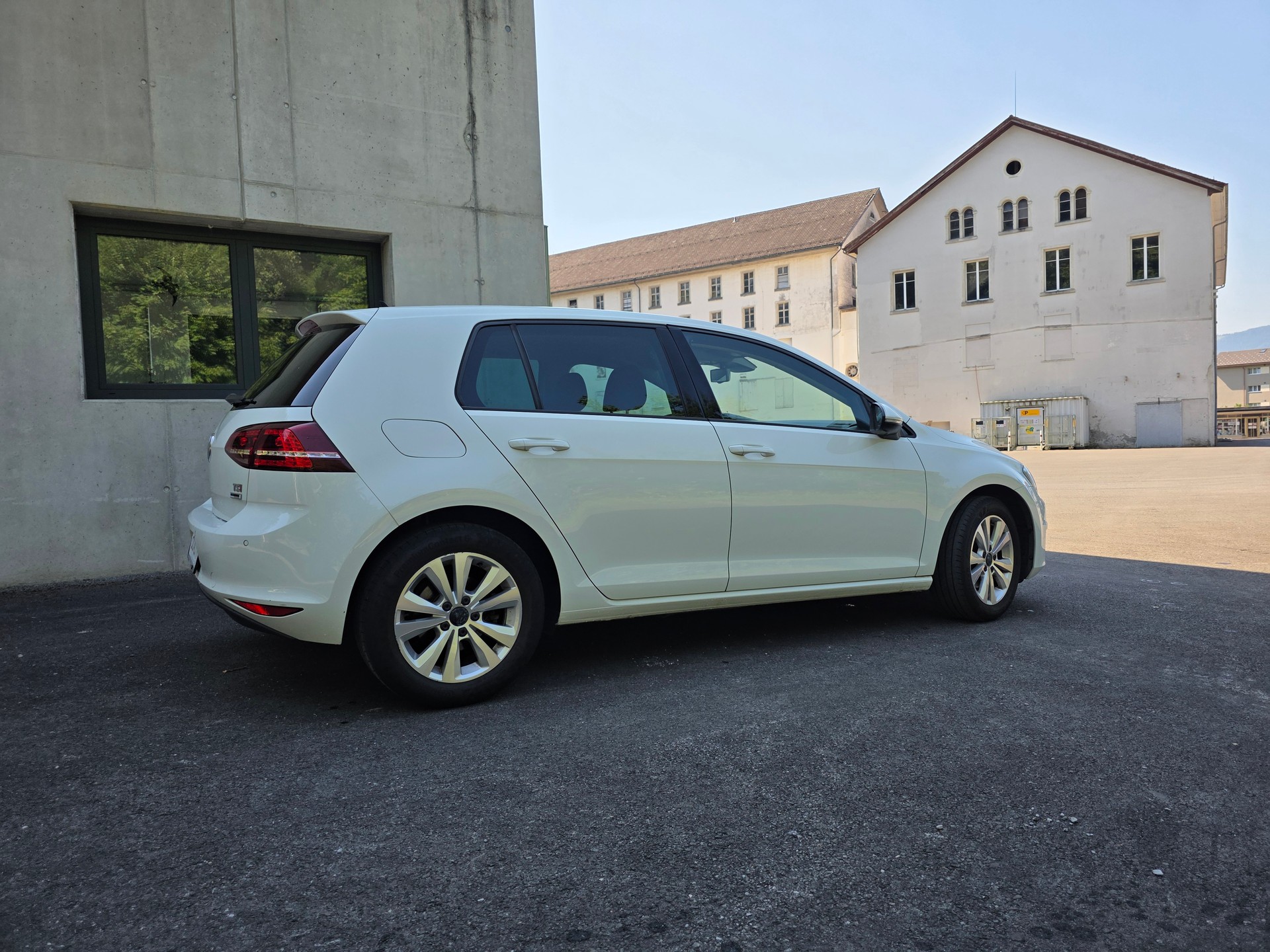 VW Golf 1.4 TSI Comfortline DSG-image-12