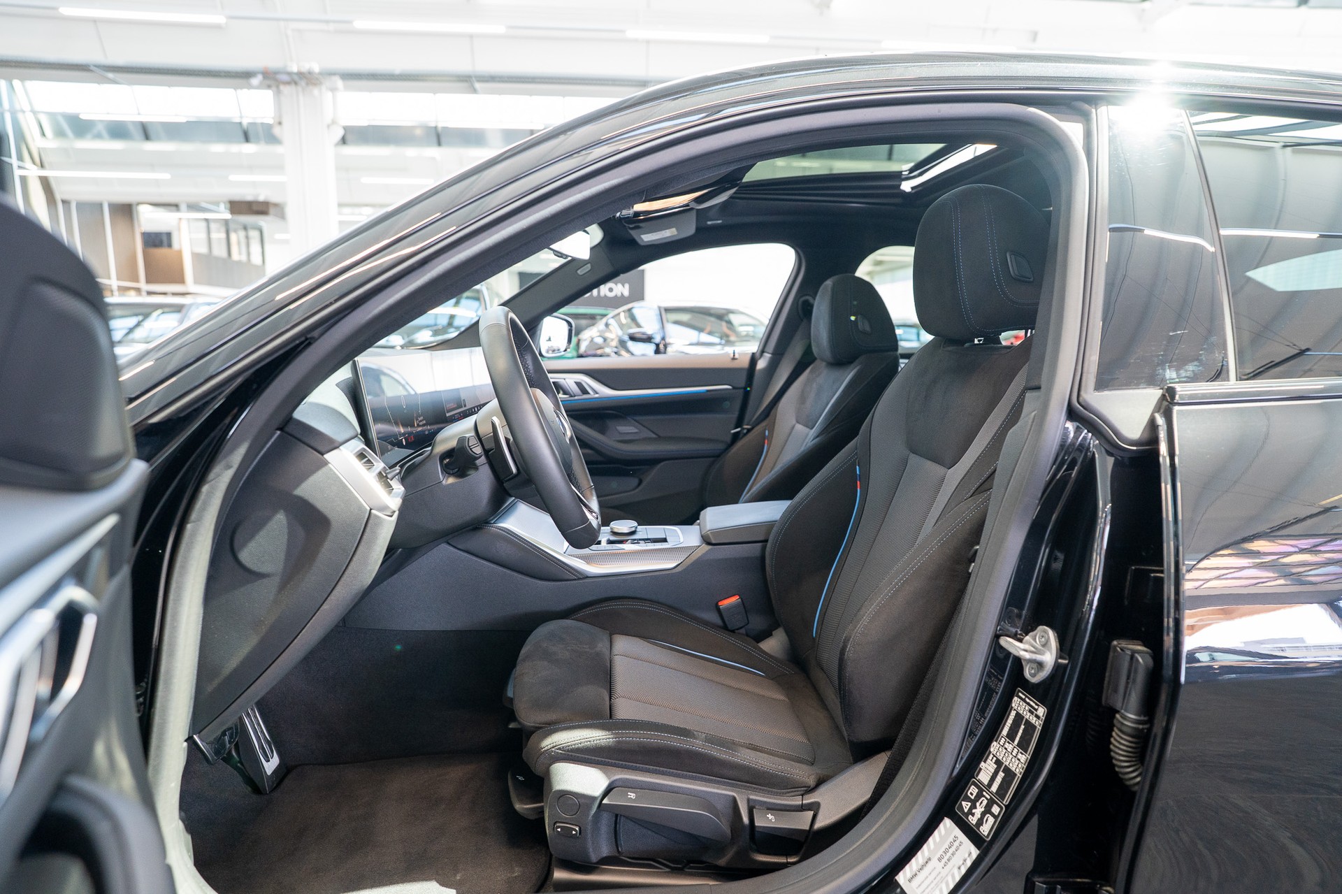 BMW 430i xDrive Gran Coupé / LCI /Glasdach / Rückfahrkamera /-image-7