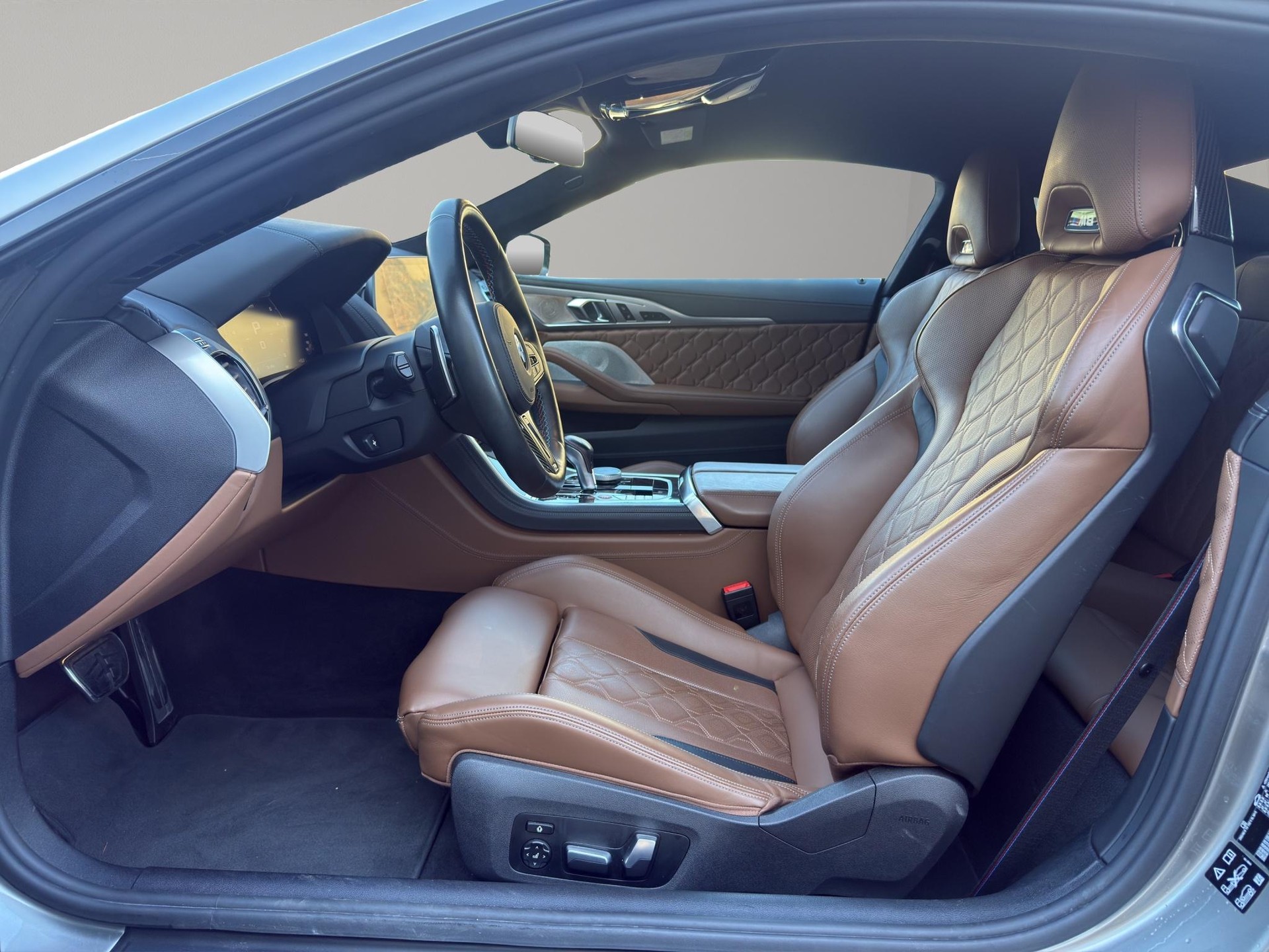 BMW M8 Competition xDrive Coupé-image-1