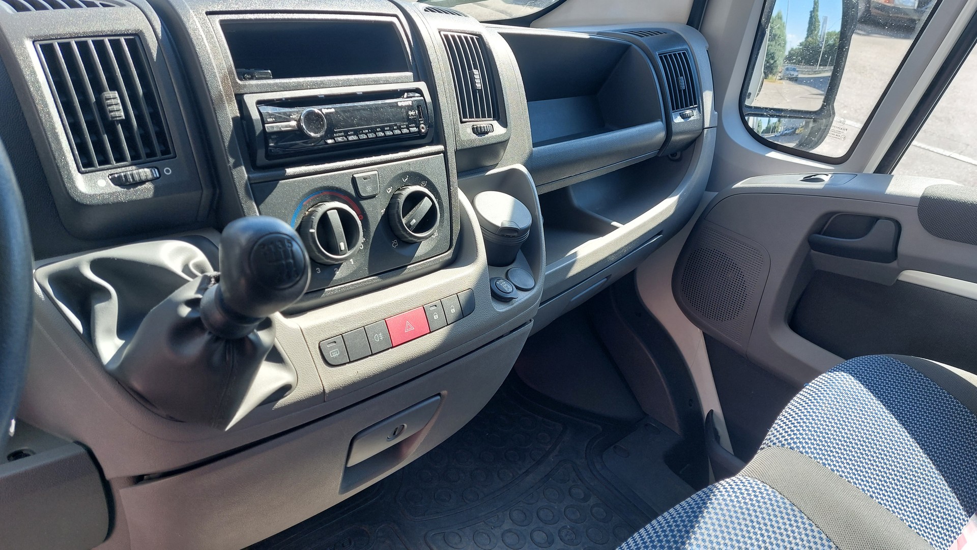 CITROEN Jumper 2.2 HDi 33 L3H2-image-10