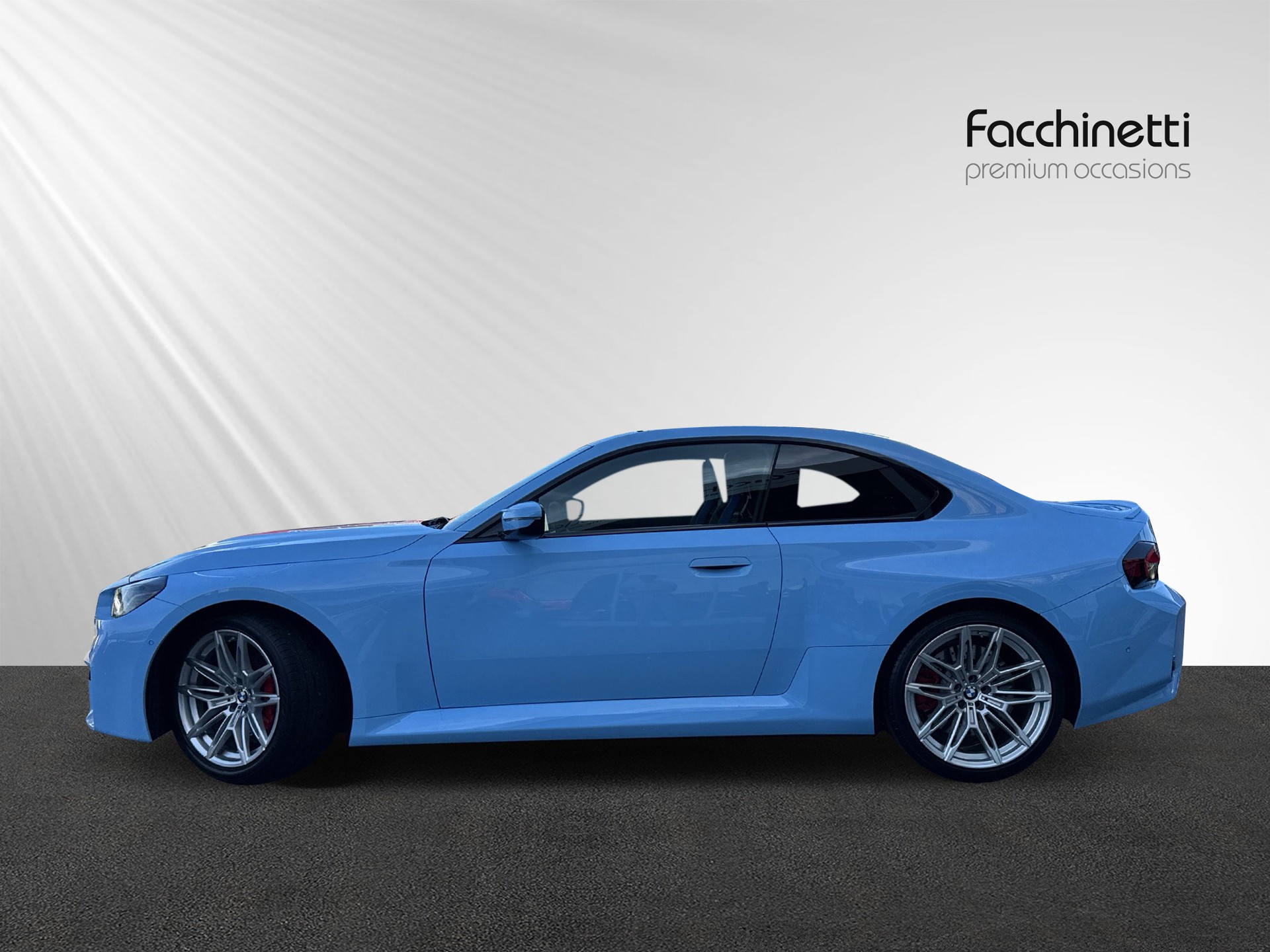 BMW M2-showroom-element-1
