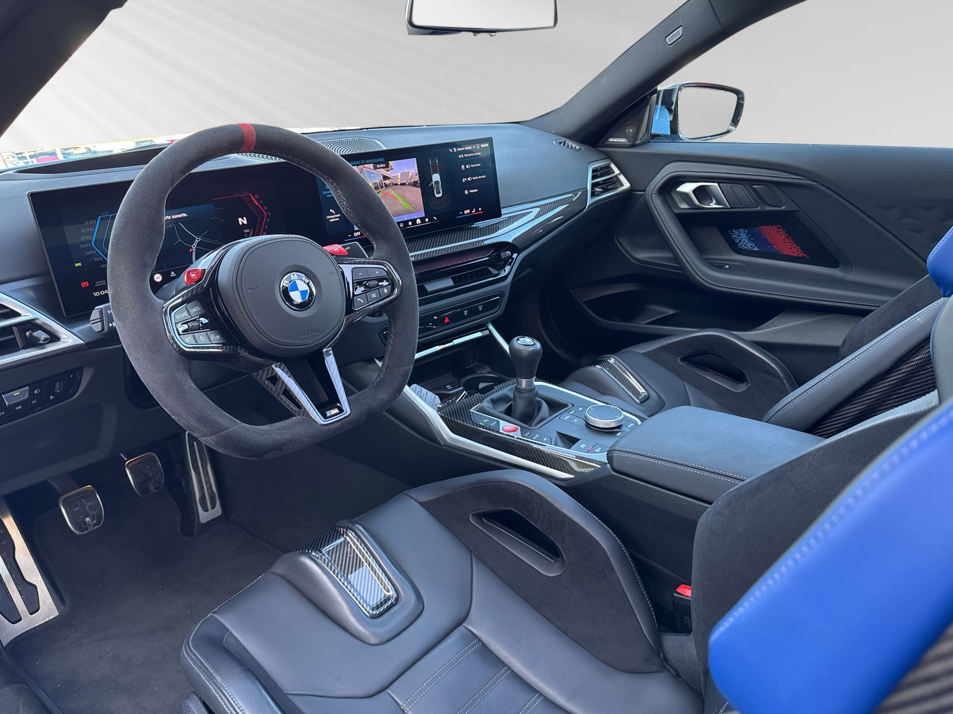BMW M2-showroom-element-3