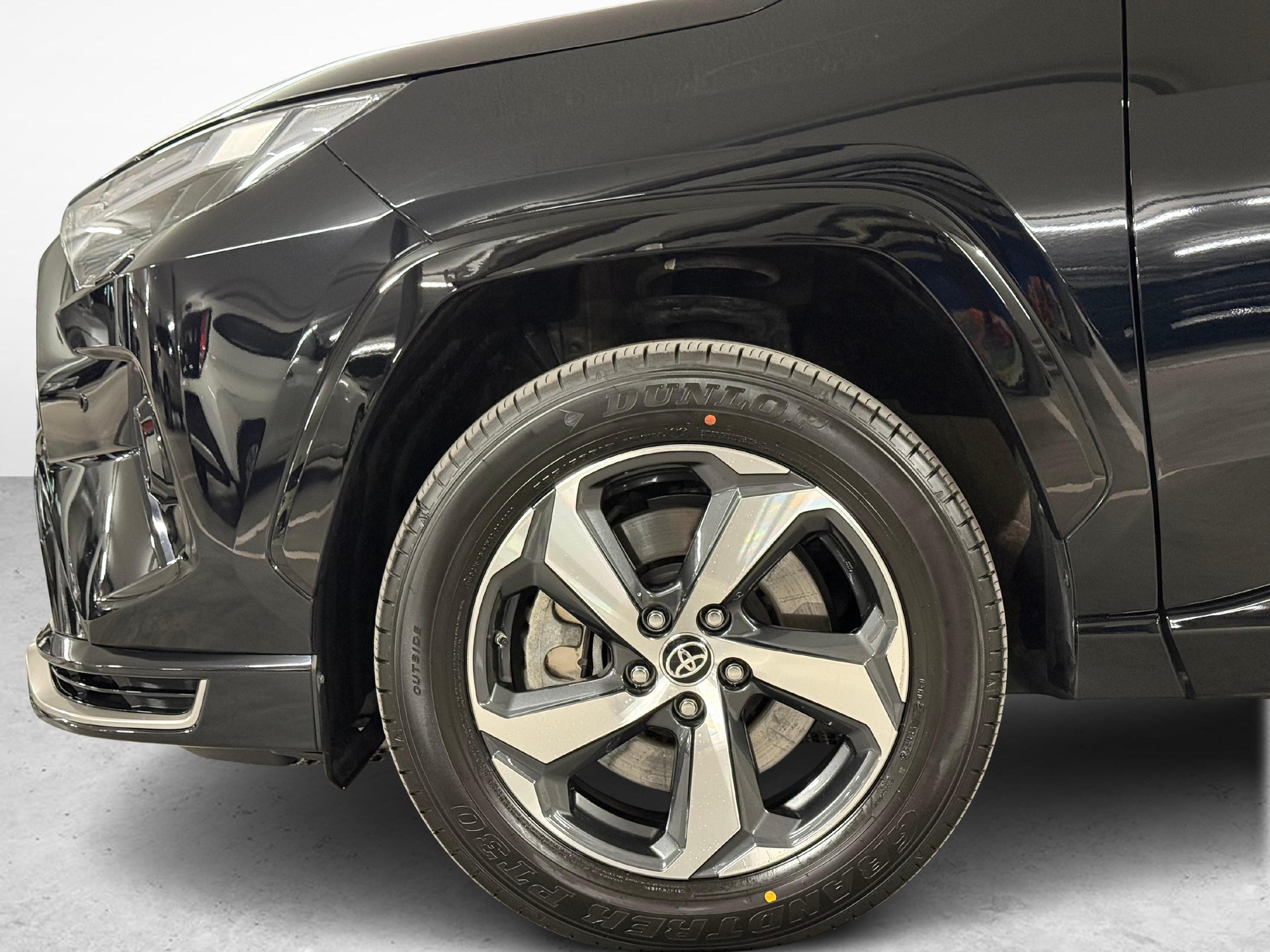 TOYOTA RAV4 2.5 Plug-In-Hybrid Premium-image-8