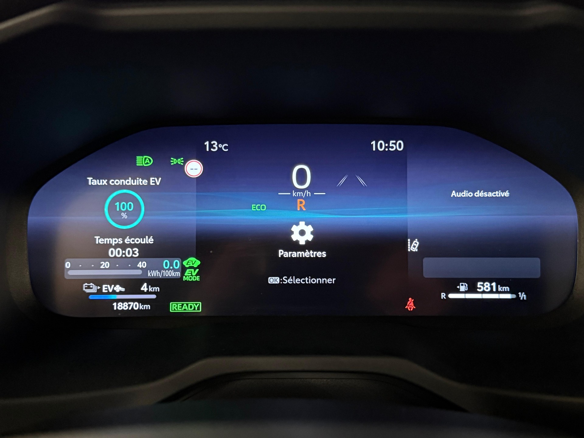 TOYOTA RAV4 2.5 Plug-In-Hybrid Premium-image-14