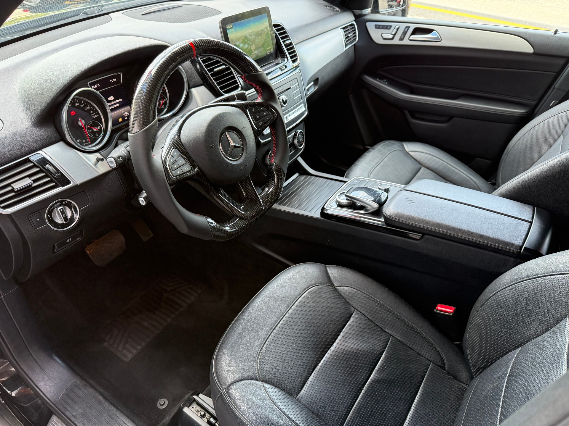 MERCEDES-BENZ GLE 350 d 4Matic 9G-Tronic-image-8