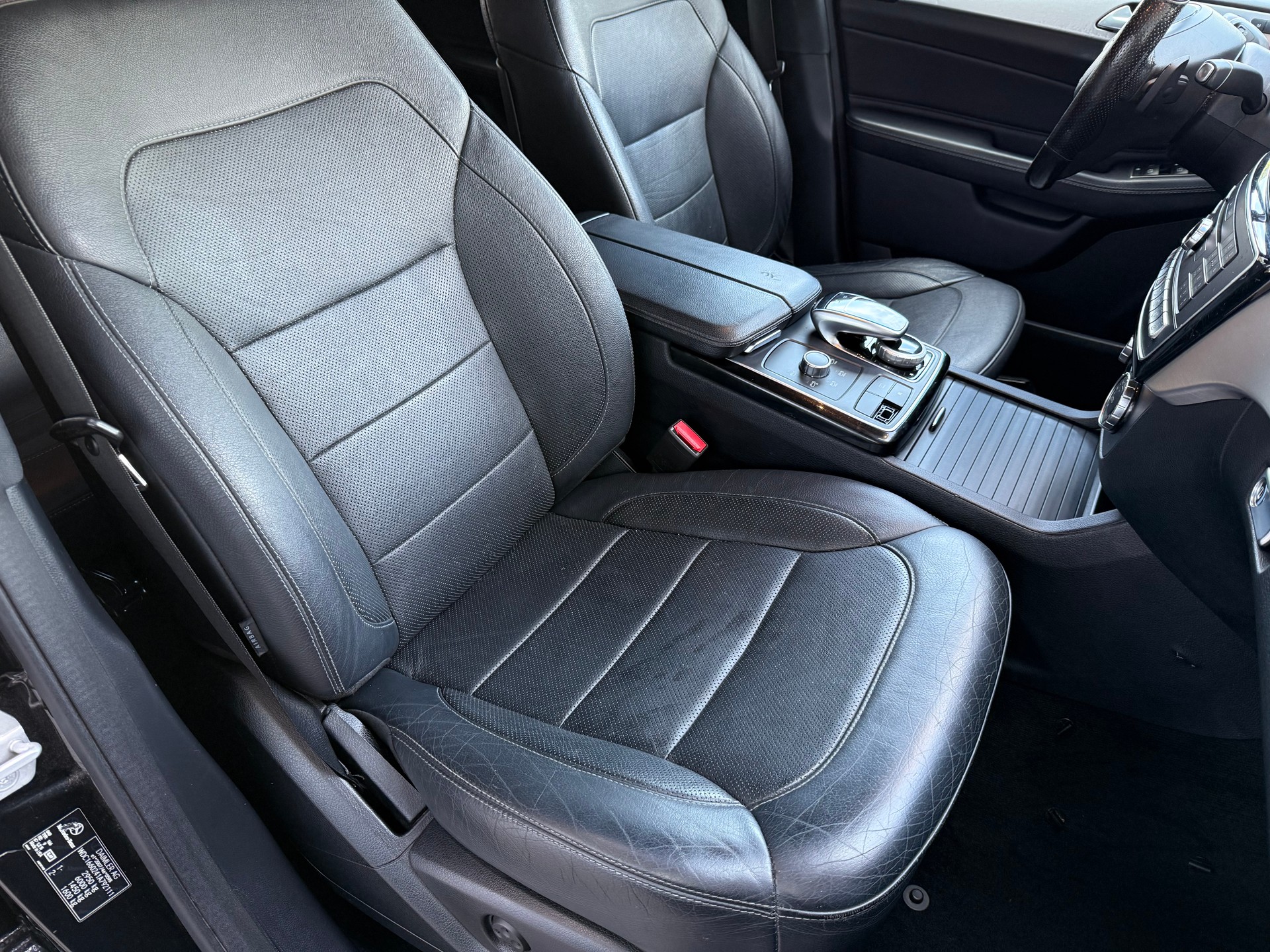 MERCEDES-BENZ GLE 350 d 4Matic 9G-Tronic-image-14