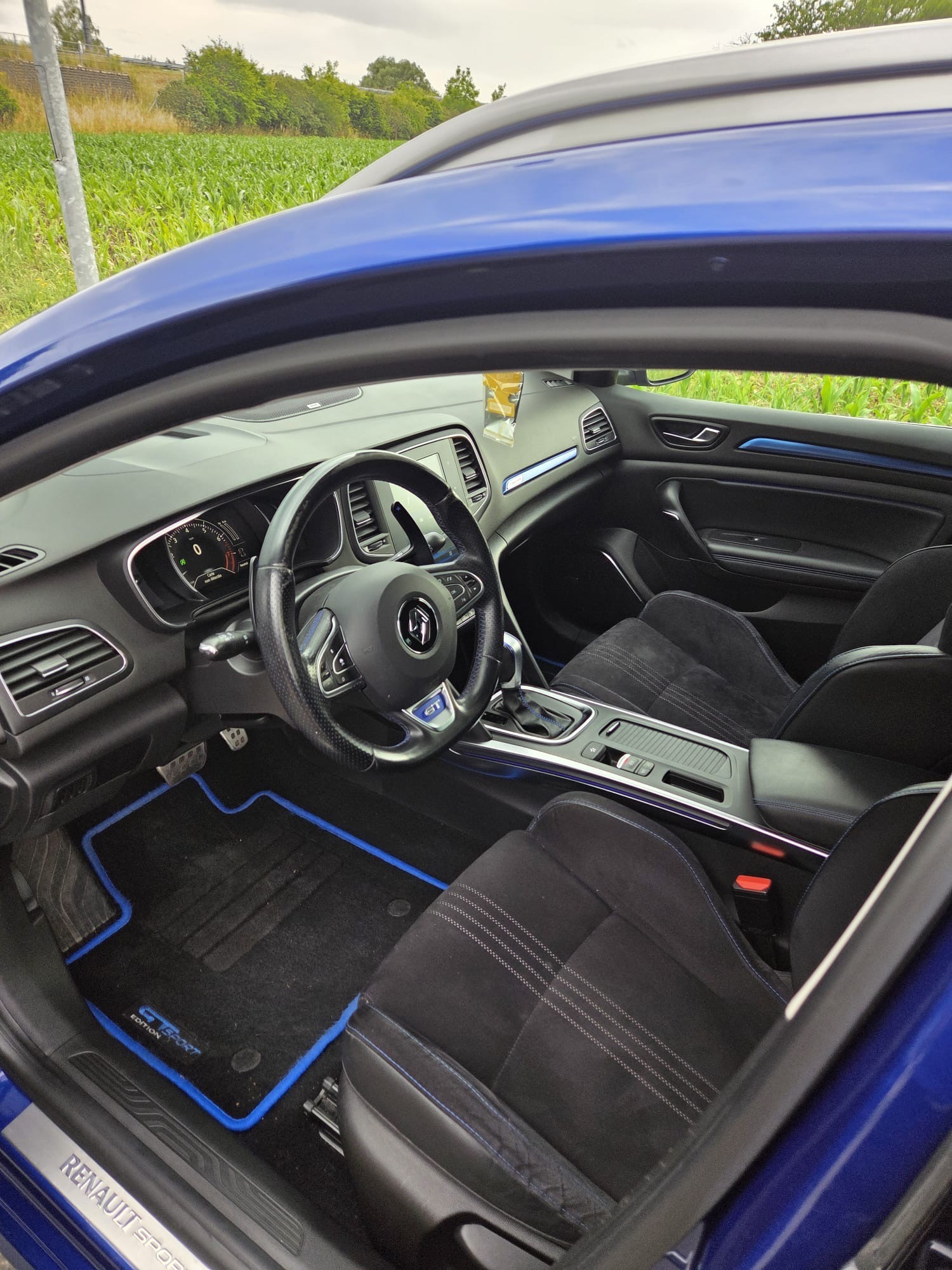 RENAULT Mégane 1.6 16V Turbo GT Line EDC-image-6