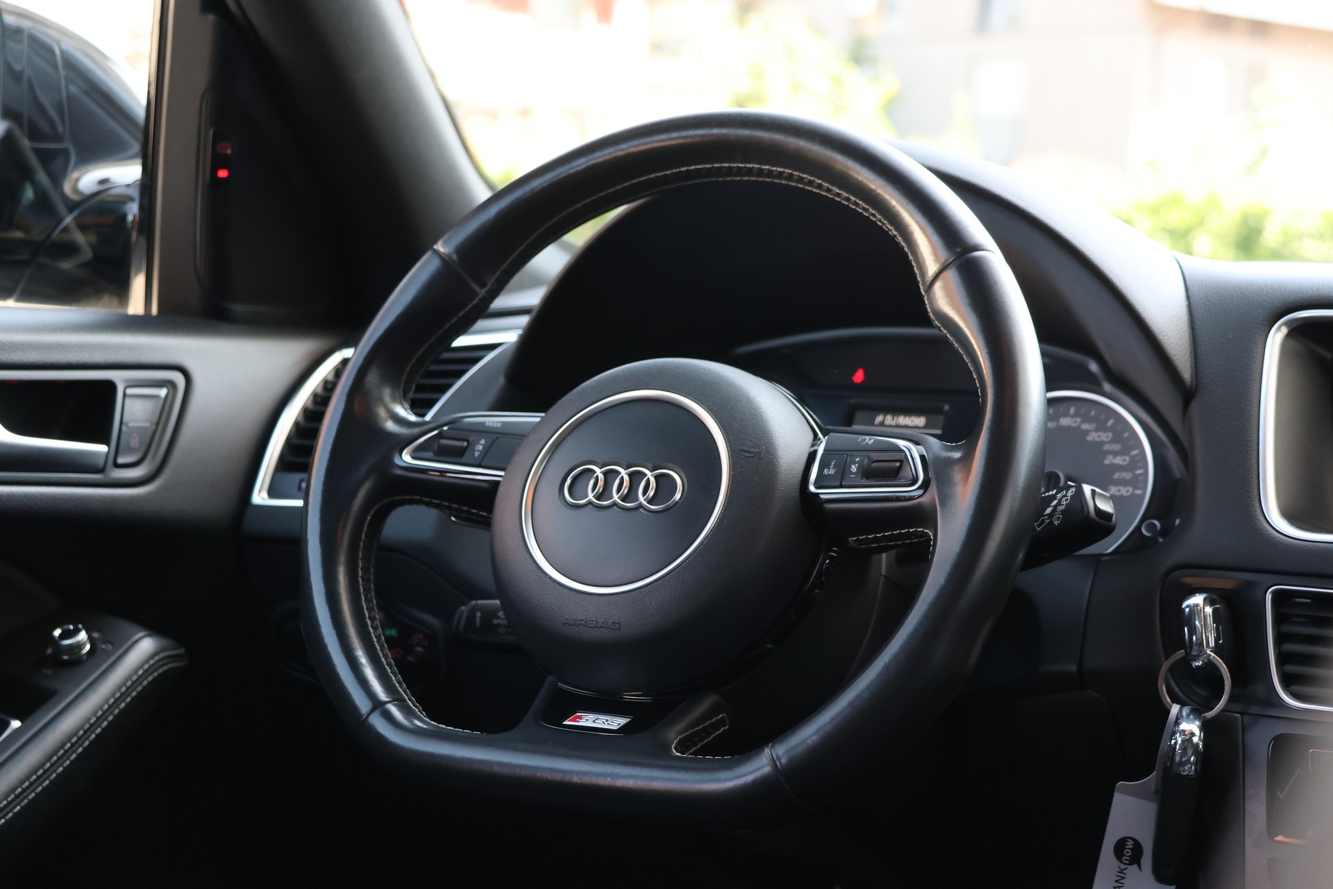AUDI SQ5 3.0 TDI quattro tiptronic *BLACKEDITION*-image-14