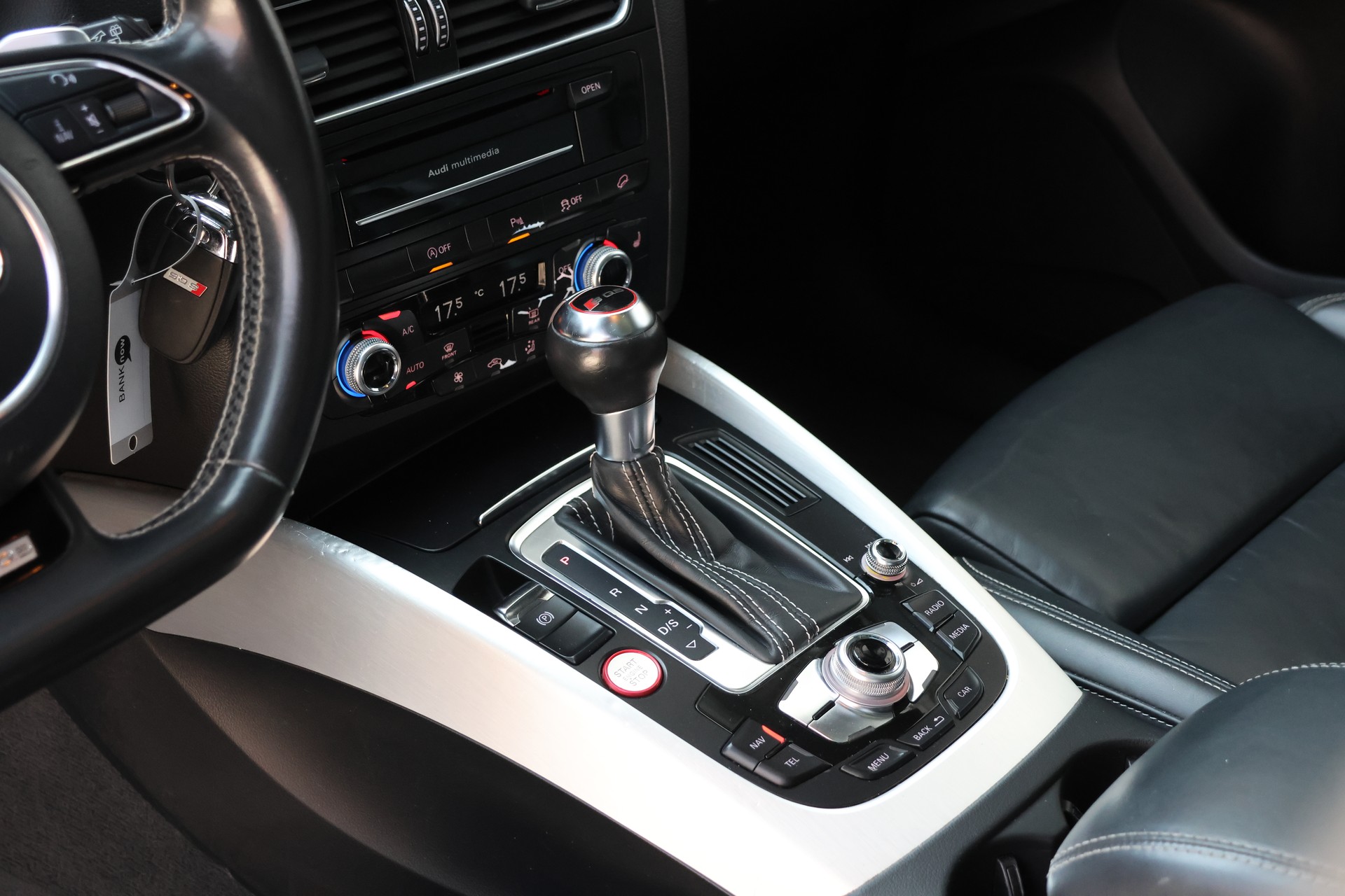 AUDI SQ5 3.0 TDI quattro tiptronic *BLACKEDITION*-image-11