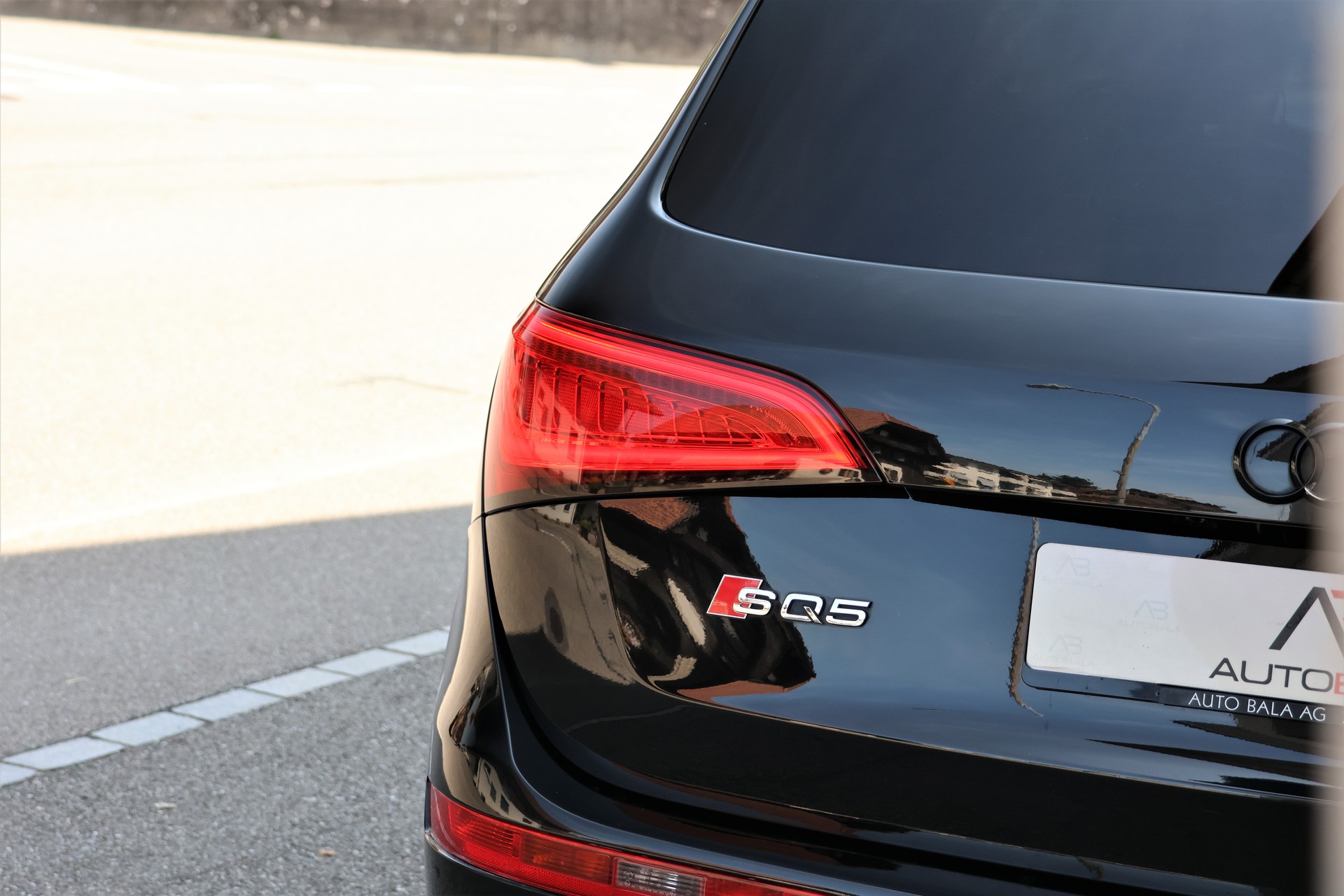 AUDI SQ5 3.0 TDI quattro tiptronic *BLACKEDITION*-image-5