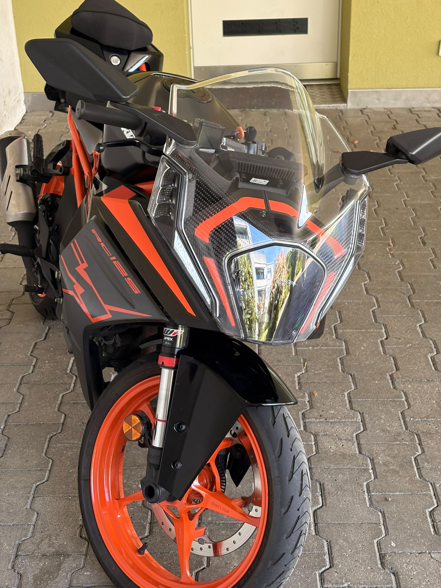 KTM RC 125 GP-image-10