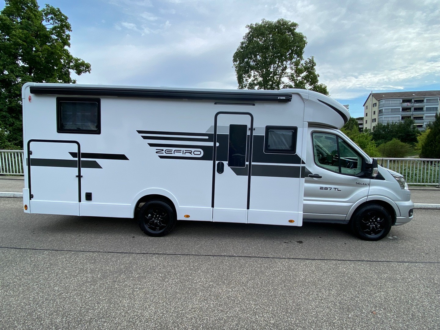 ROLLER TEAM Zefiro 287 TL, Ford Transit 2.0TDCi 165PS Automat-showroom-element-1