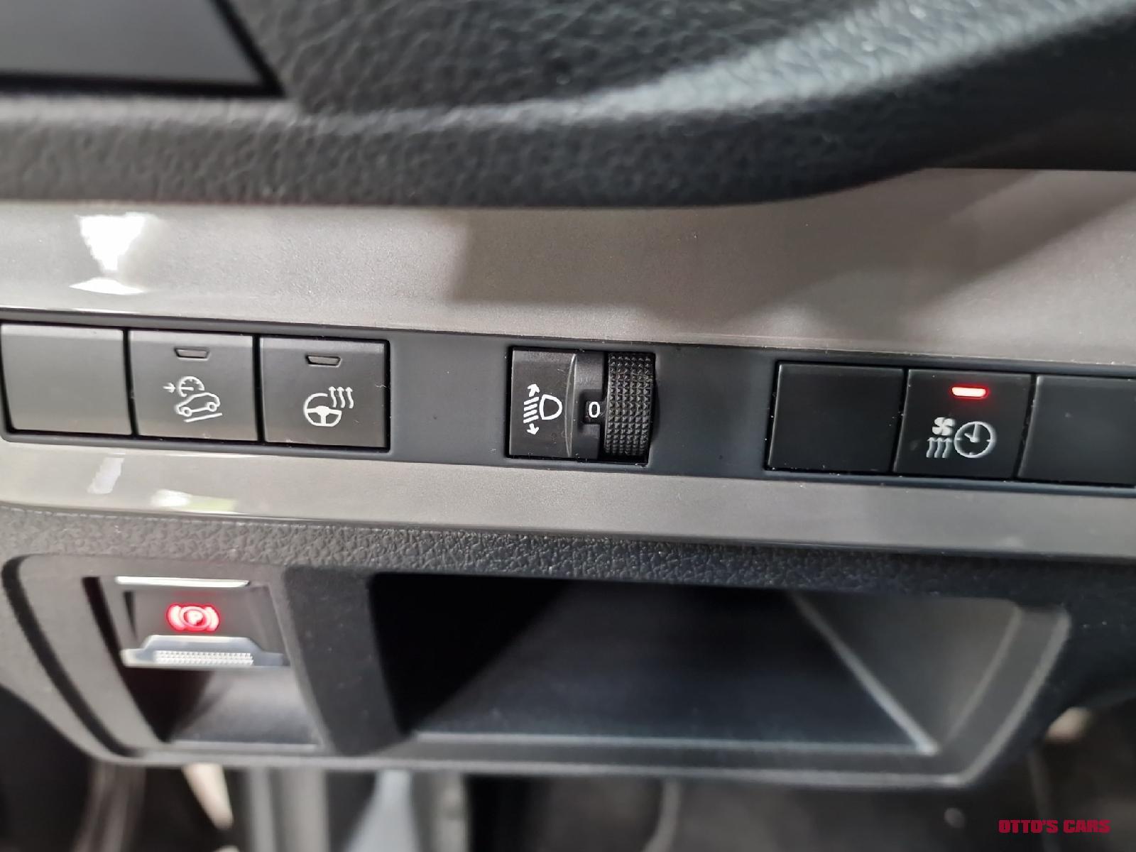 PEUGEOT Traveller LONG 2.0 BlueHDi Business VIP *Standheizung*Anhängevorrichtung*Panorama-Glasdach* 2026-image-5