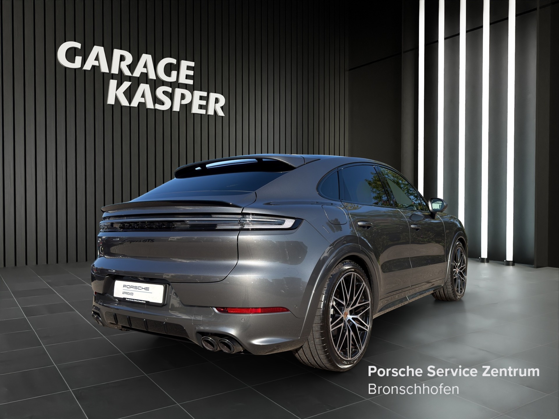 PORSCHE Cayenne Coupé 4.0 V8 GTS-image-4