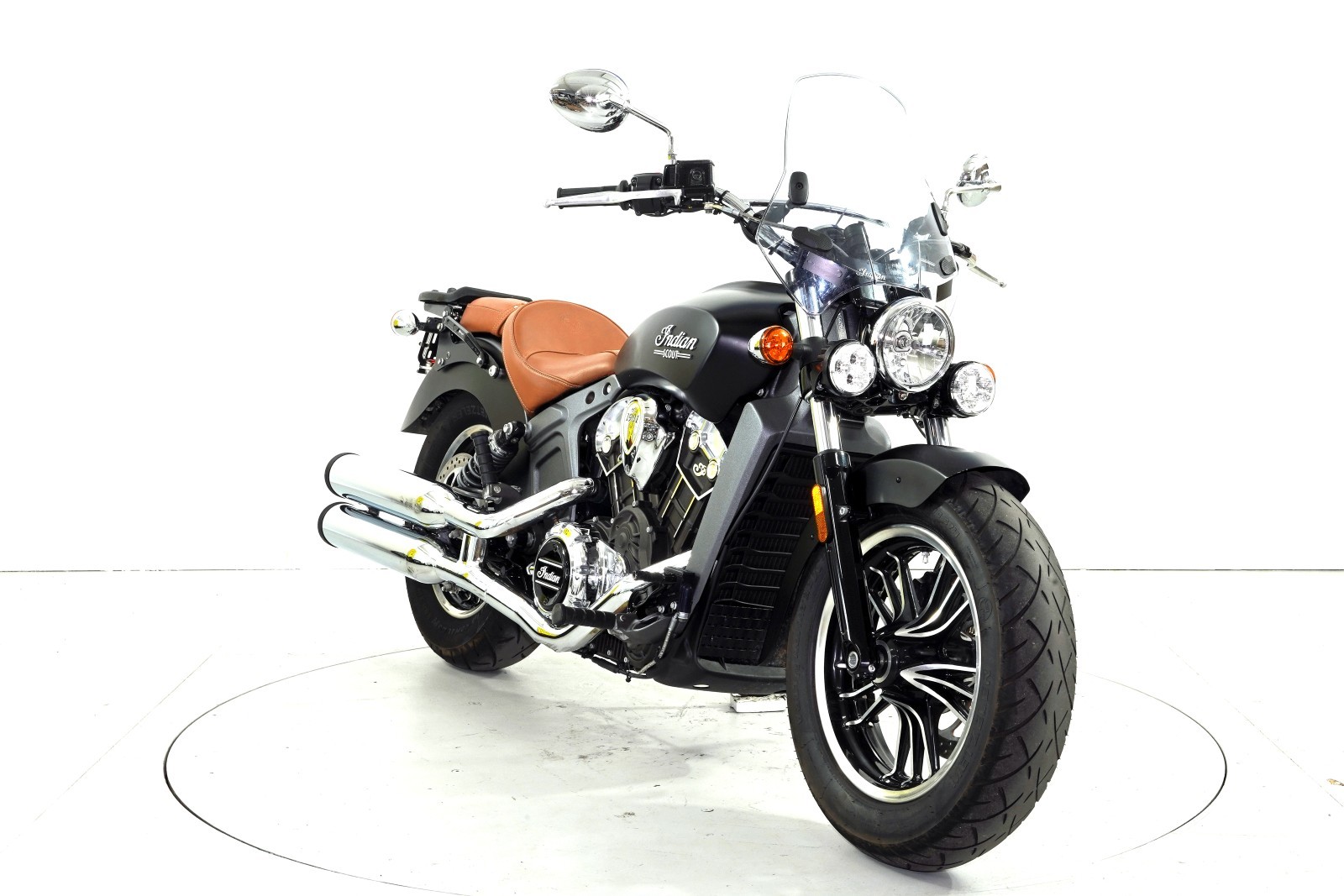 INDIAN Scout ABS-showroom-element-1